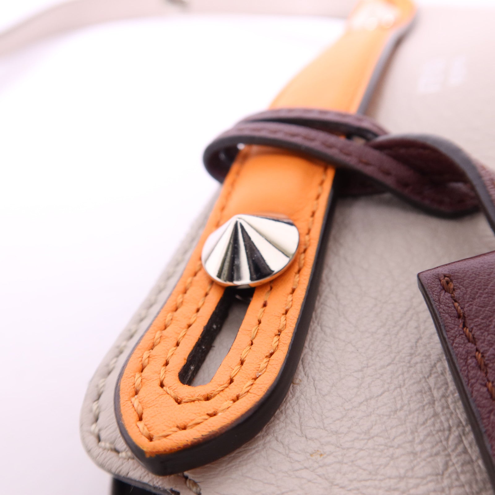 FENDI 牛皮皮革By The Way Mini銀扣手挽肩背兩用袋