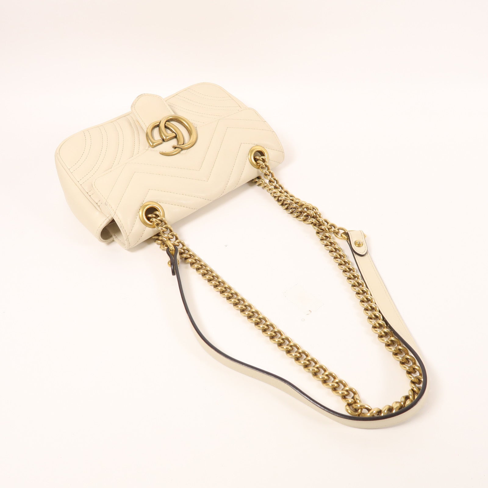 GUCCI 牛皮皮革GG Marmont金扣鏈帶肩背袋