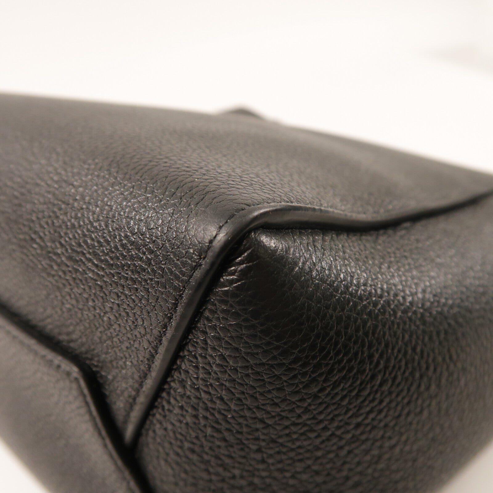 CELINE 牛皮皮革Sangle Bucket金扣肩背袋