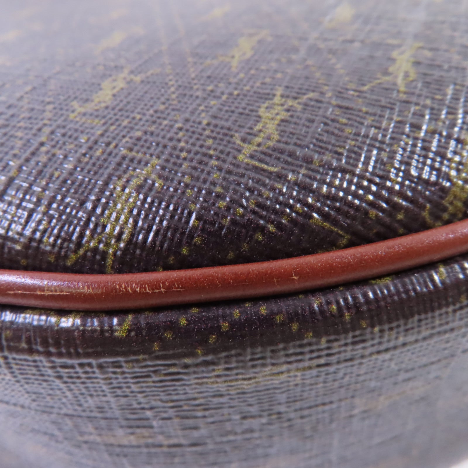 SAINT LAURENT 【激減優惠】牛皮皮革 Le Monogram Coeur Shoulder Bag金扣肩背袋啡色