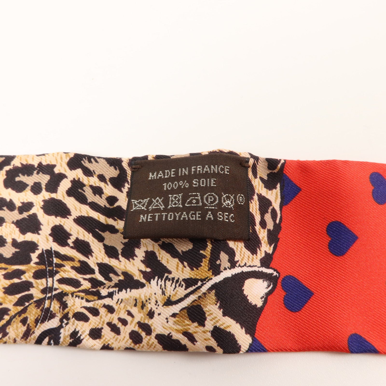HERMES 絲質Jungle Love Love Twilly絲巾