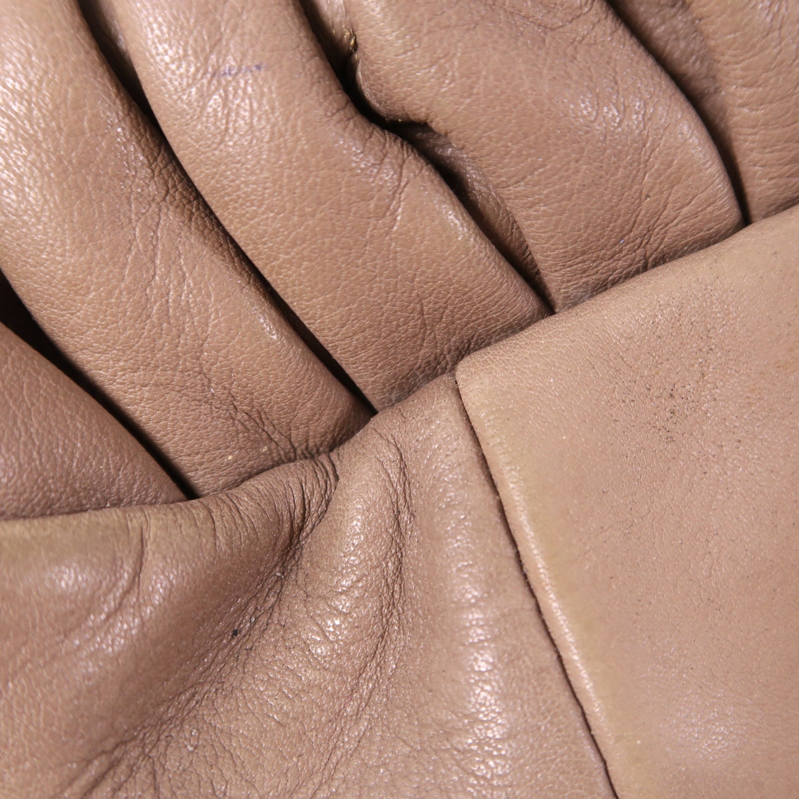 Miu Miu 牛皮皮革2 Way Shoulder金扣手挽肩背兩用袋