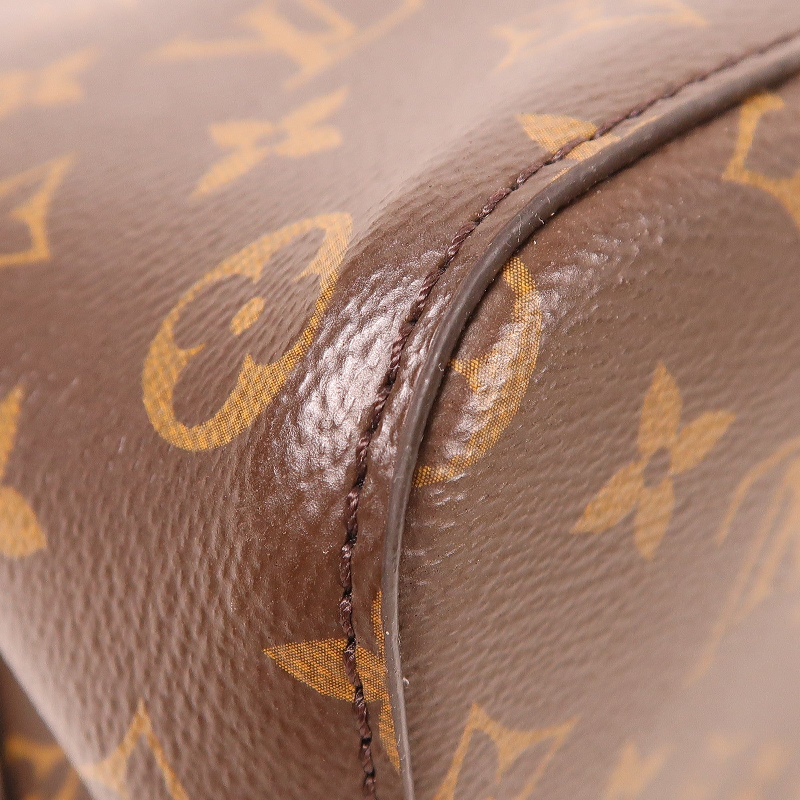 LOUIS VUITTON Monogram Neo Noe MM金扣肩背袋棕色