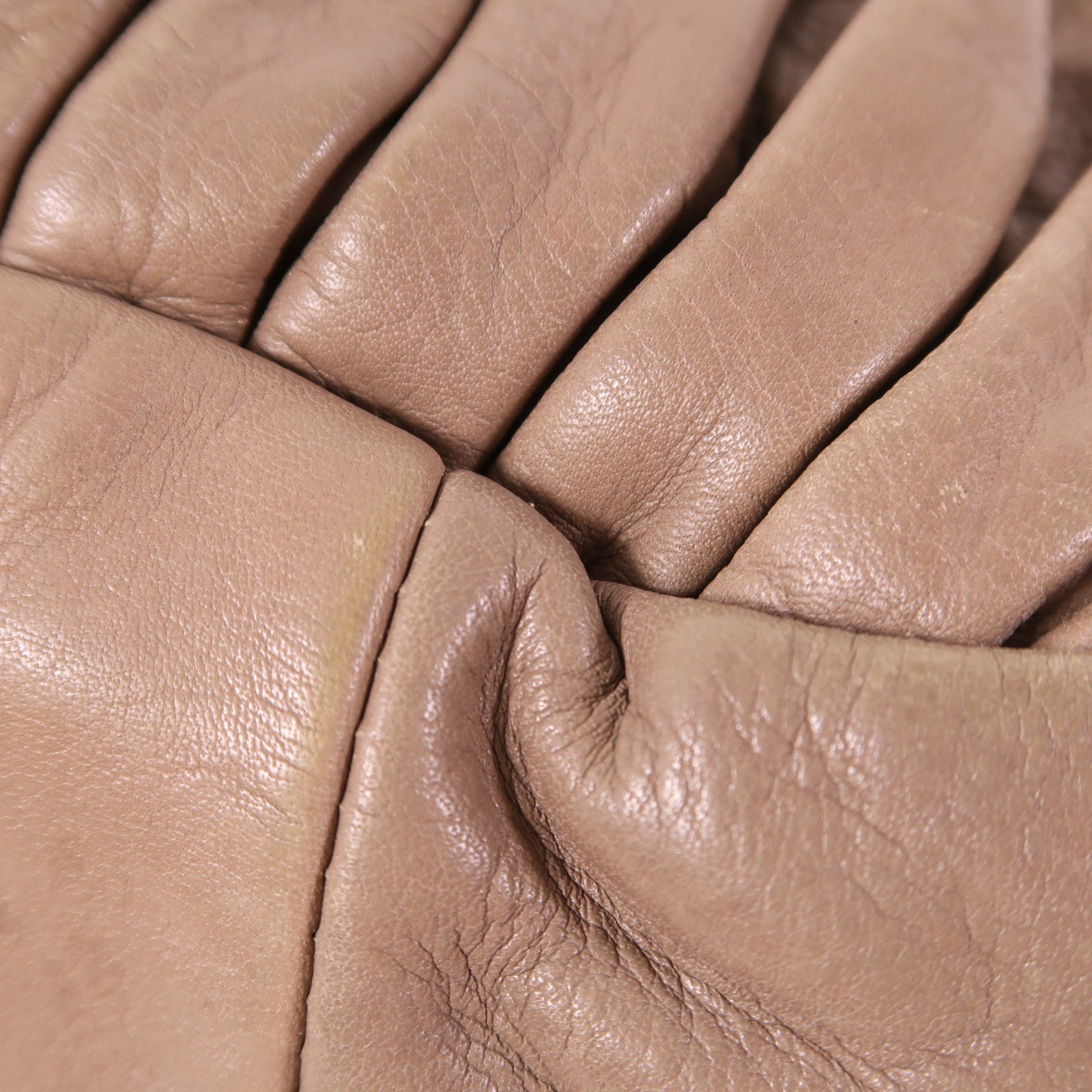 Miu Miu 牛皮皮革2 Way Shoulder金扣手挽肩背兩用袋