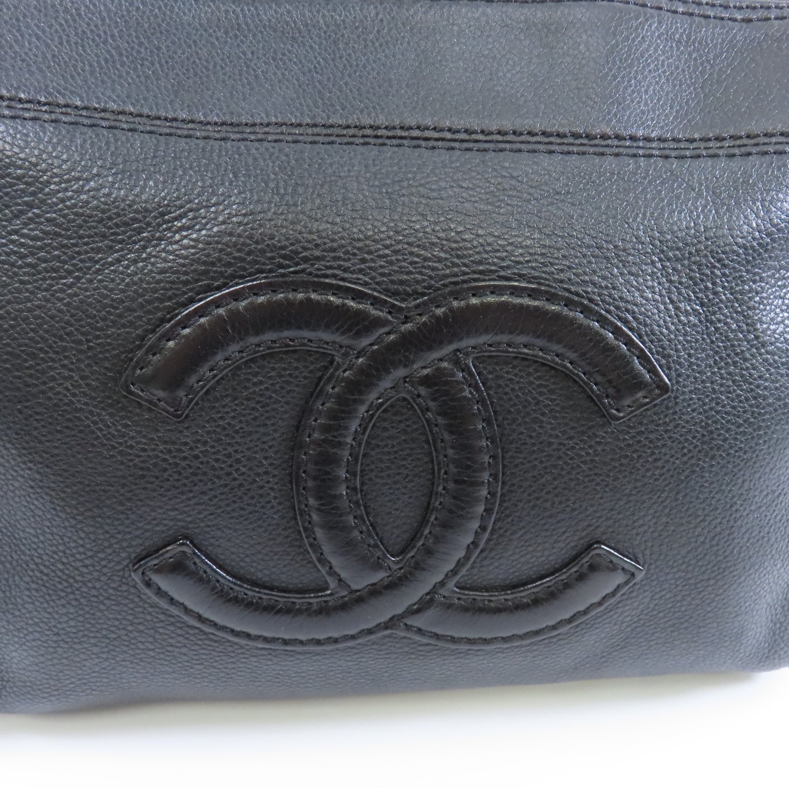 CHANEL 牛皮皮革Shoulder Bag金扣肩背袋黑色