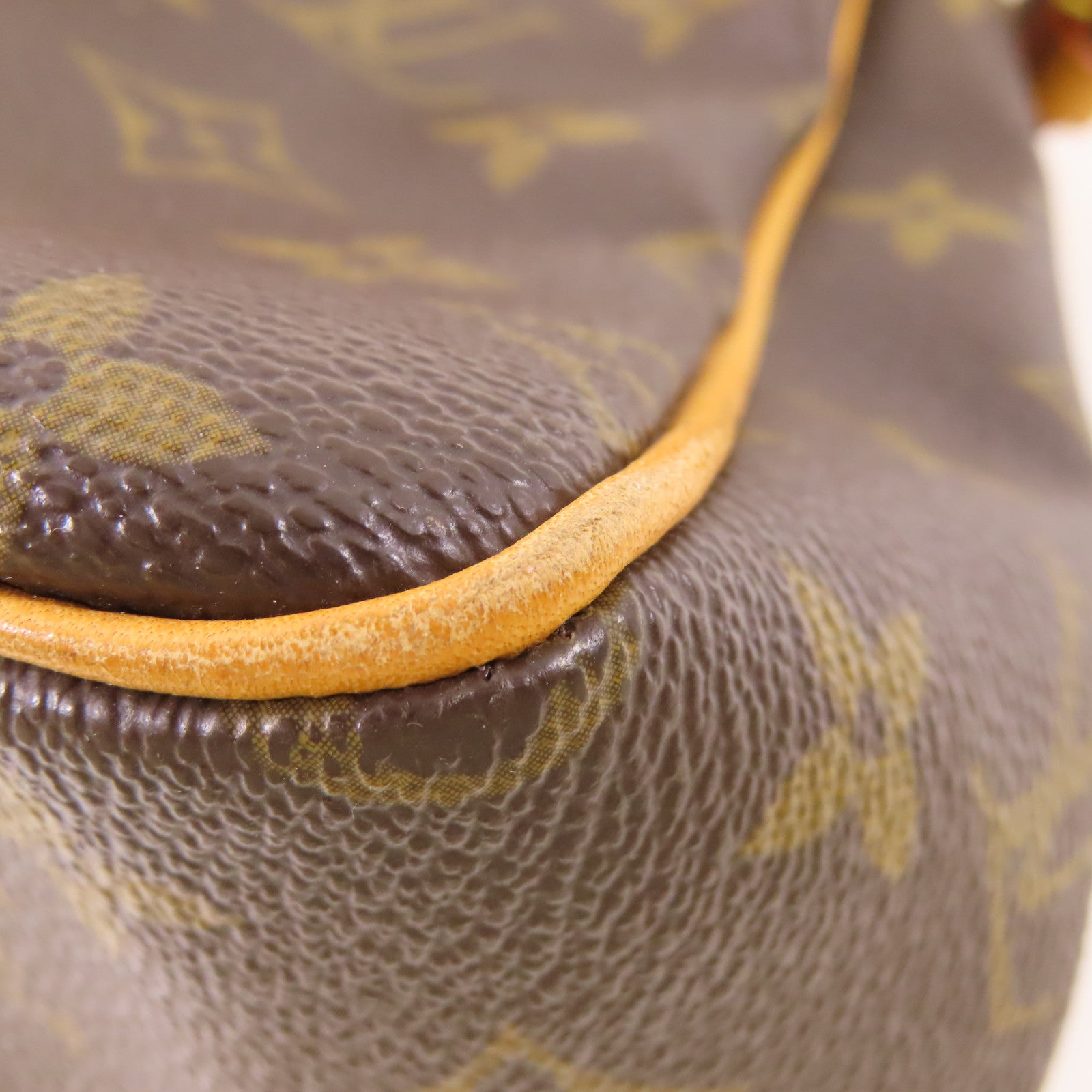 LOUIS VUITTON Monogram Batignolles金扣手挽袋棕色