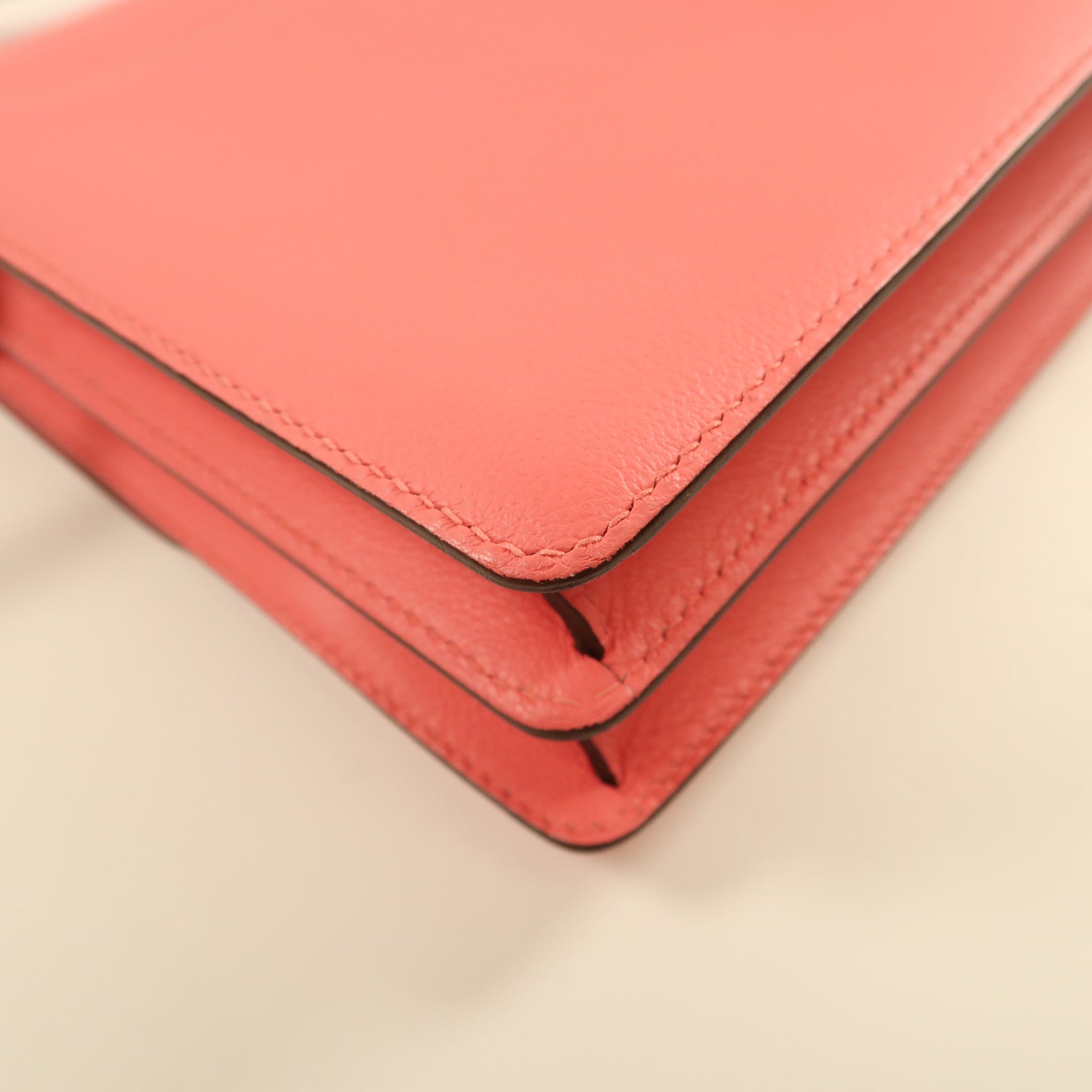 HERMES Evercolor皮革Roulis 23金扣肩背袋Rose Azalee杜鵑粉