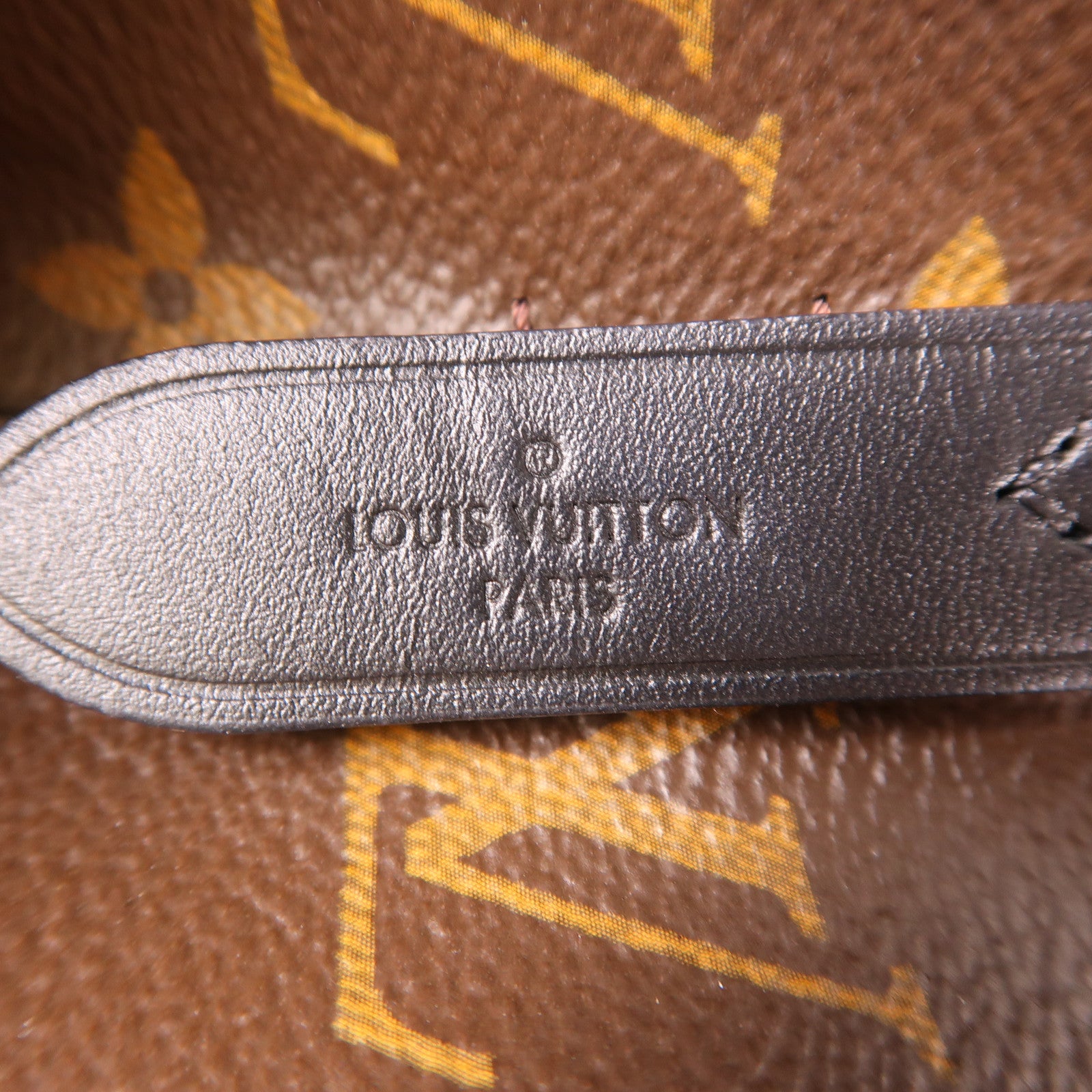LOUIS VUITTON Monogram Neo Noe MM金扣肩背袋棕色