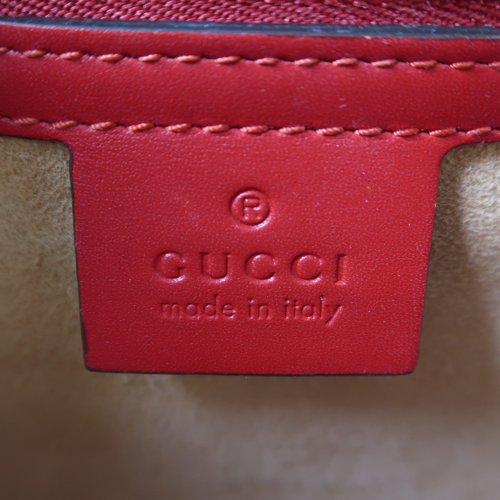 GUCCI 【激減優惠】皮革Sylvie金扣肩背袋紅色