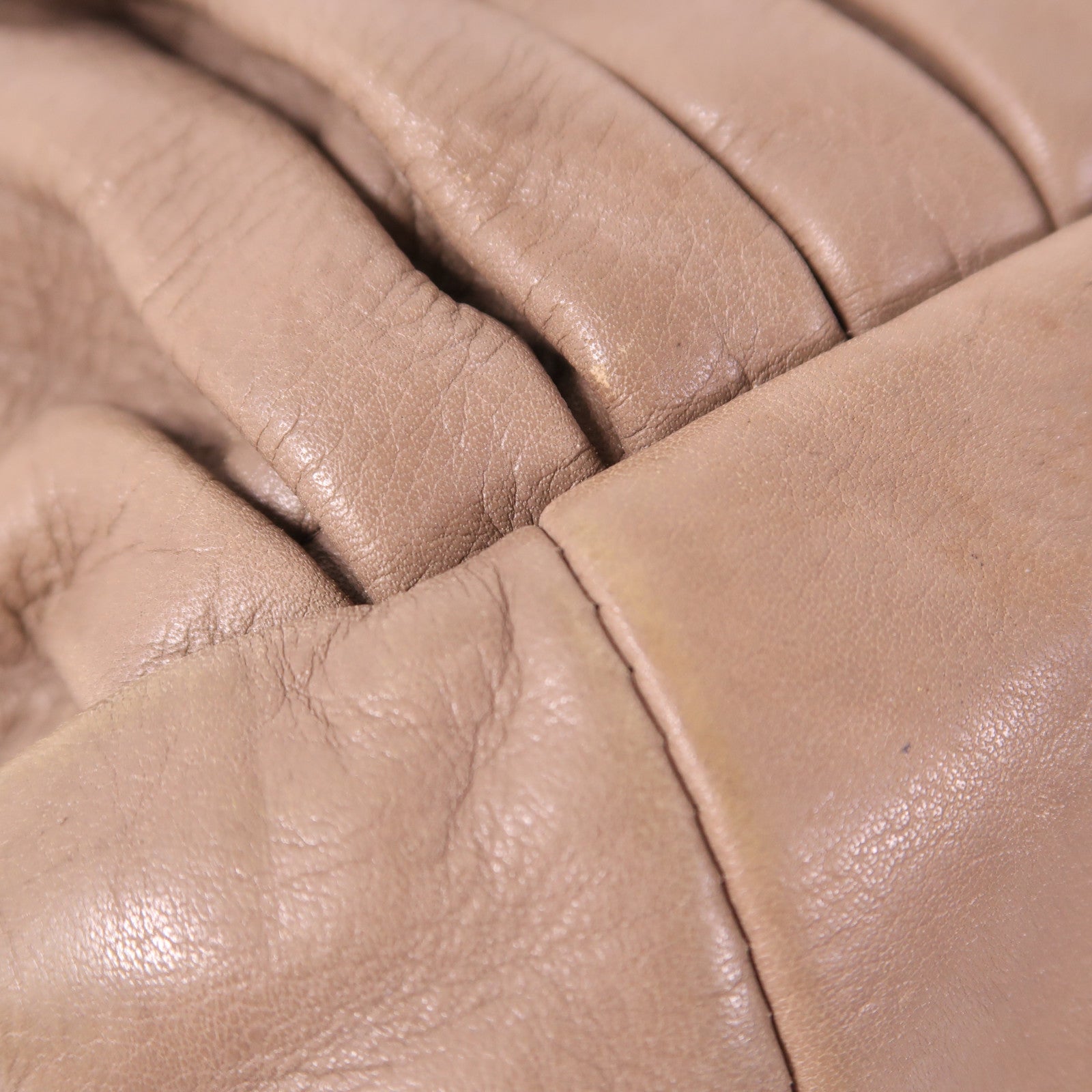 Miu Miu 牛皮皮革2 Way Shoulder金扣手挽肩背兩用袋