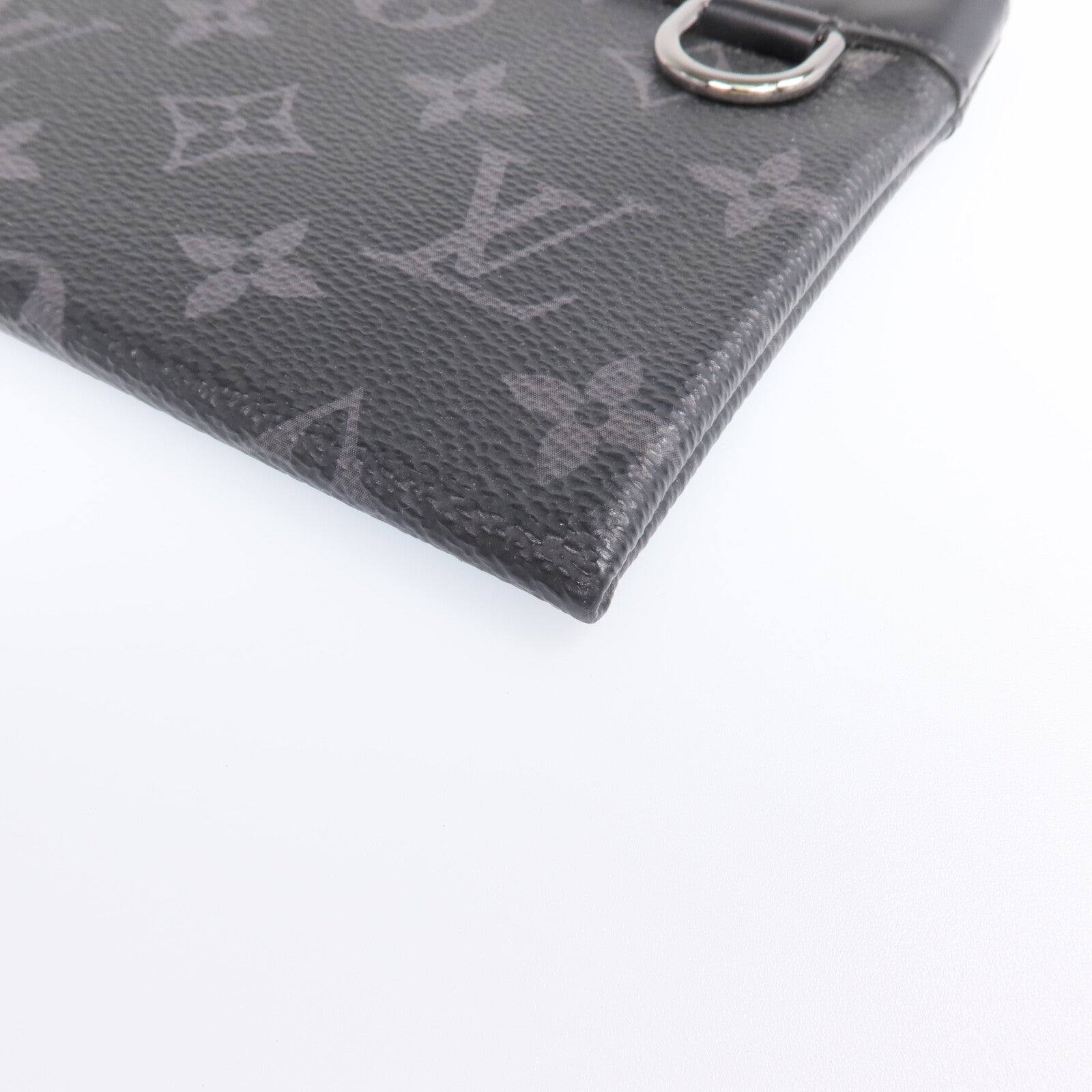 LOUIS VUITTON Monogram Eclipse Pochette Discovery PM銀扣手拿包