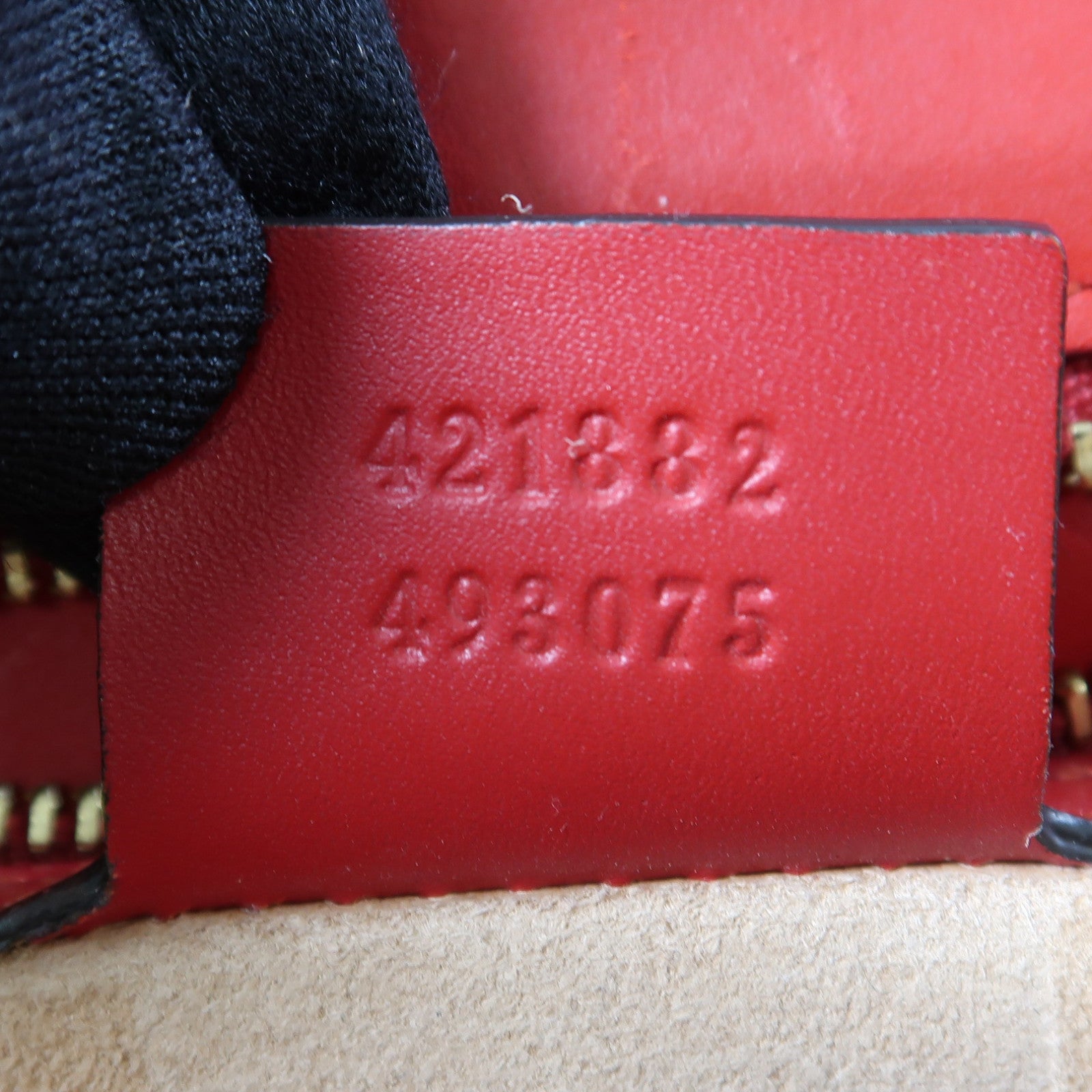 GUCCI 【激減優惠】皮革Sylvie金扣肩背袋紅色