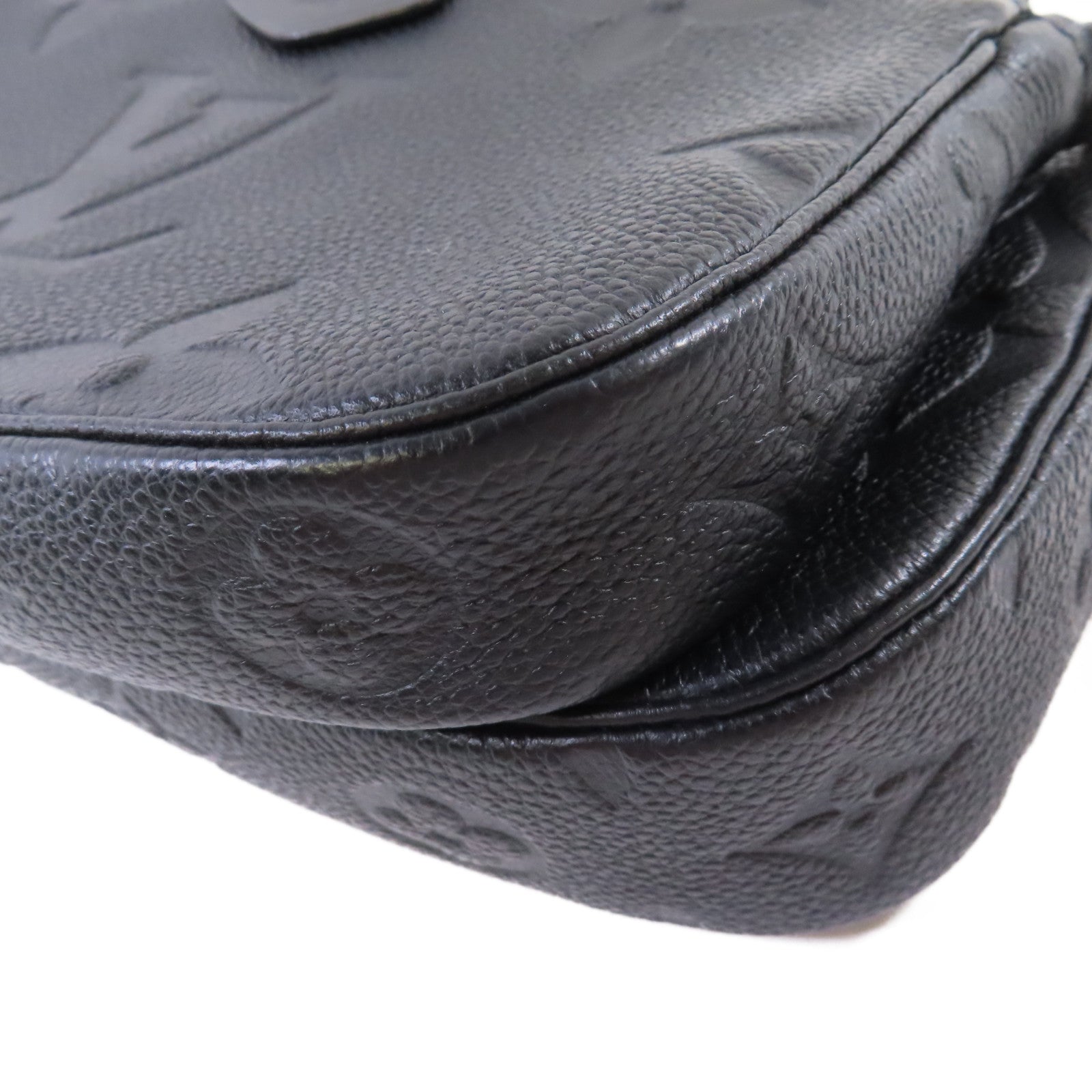 LOUIS VUITTON Monogram Empreinte Multi Pochette Accessoires Shoulder Bag金扣肩背袋黑色