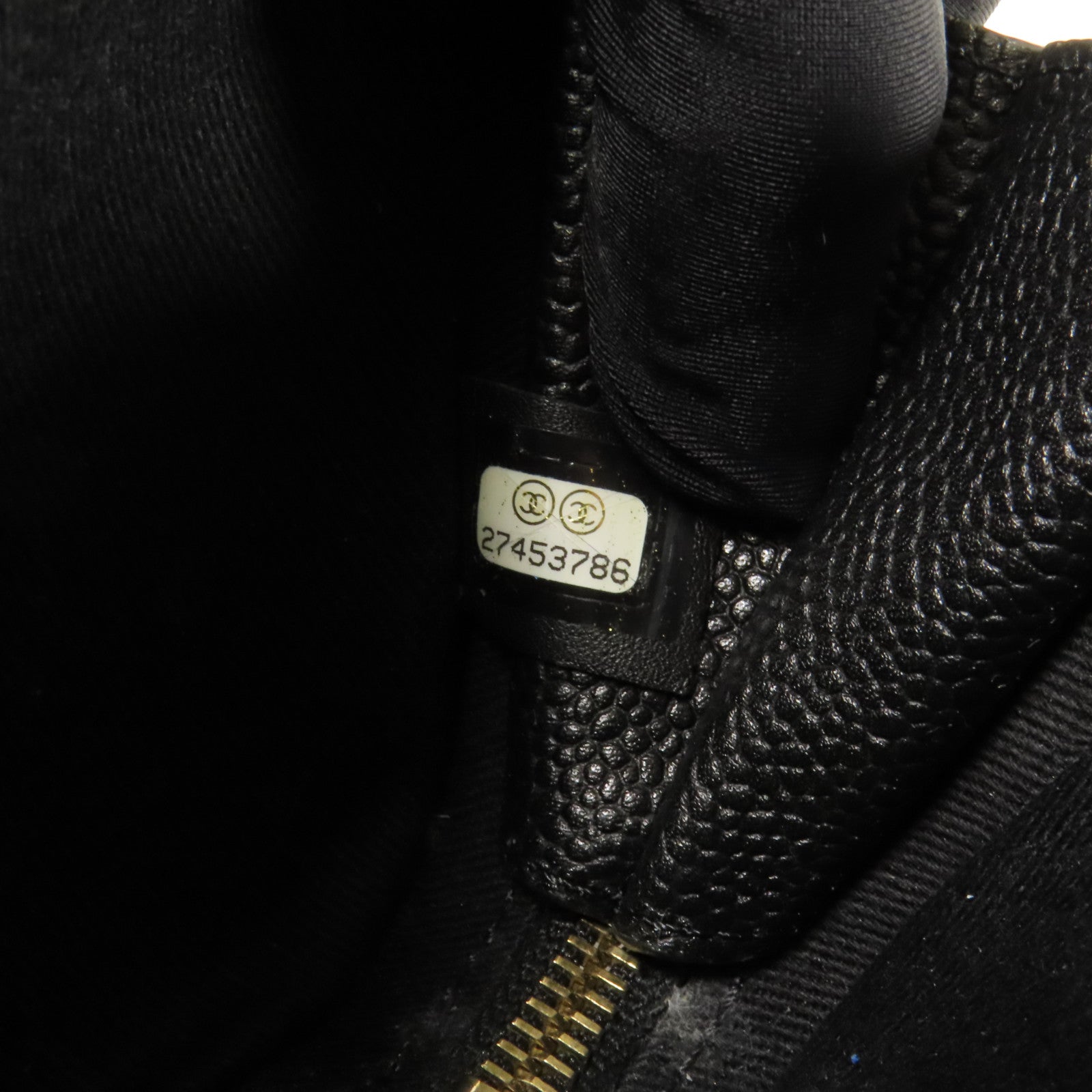 CHANEL 牛皮皮革Chain Shoulder金扣肩背袋