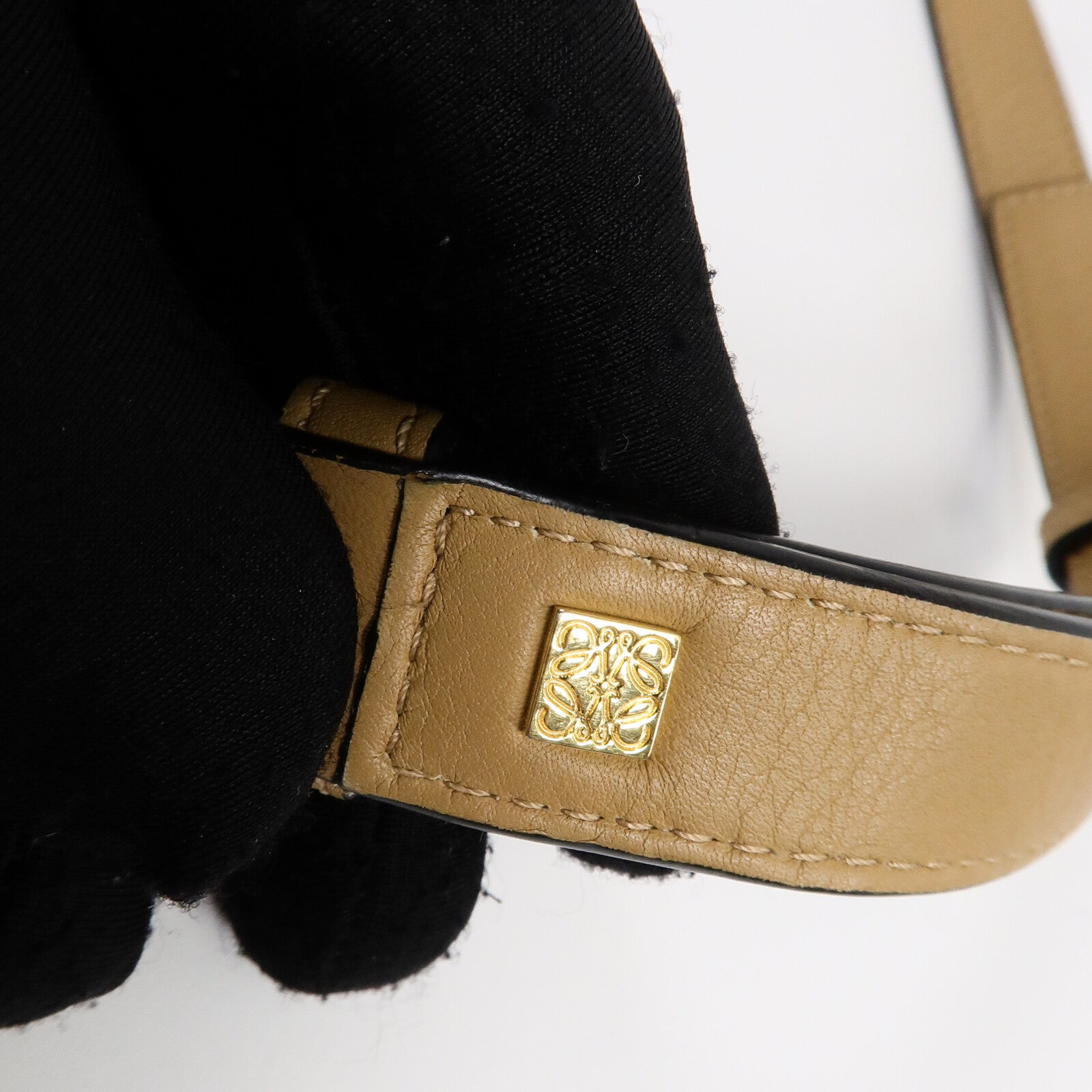 LOEWE 牛皮皮革Puzzle Small手挽肩背兩用袋