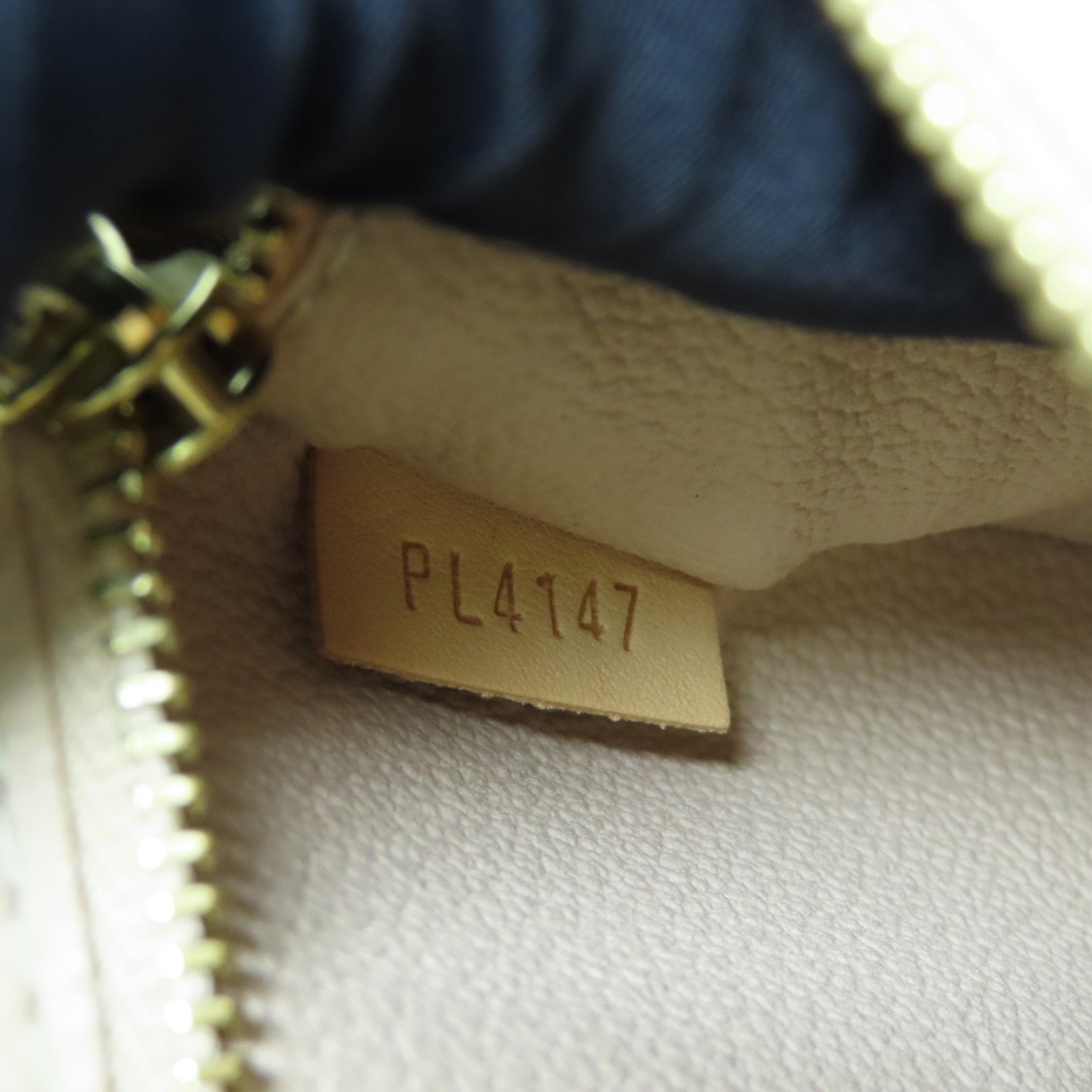 LOUIS VUITTON Monogram Nice BB金扣手挽袋