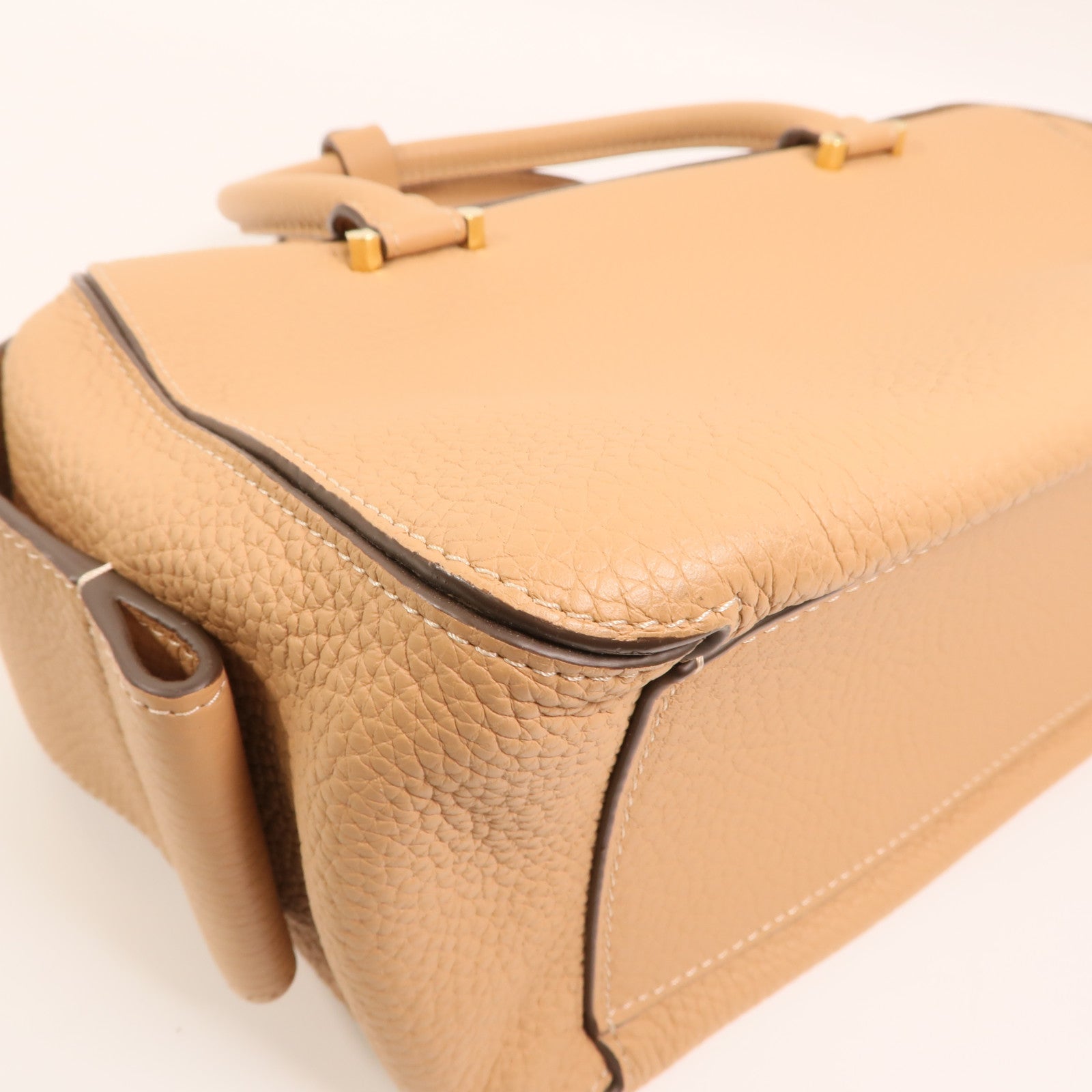 Delvaux 牛皮皮革Cool Box MM金扣手挽肩背兩用袋