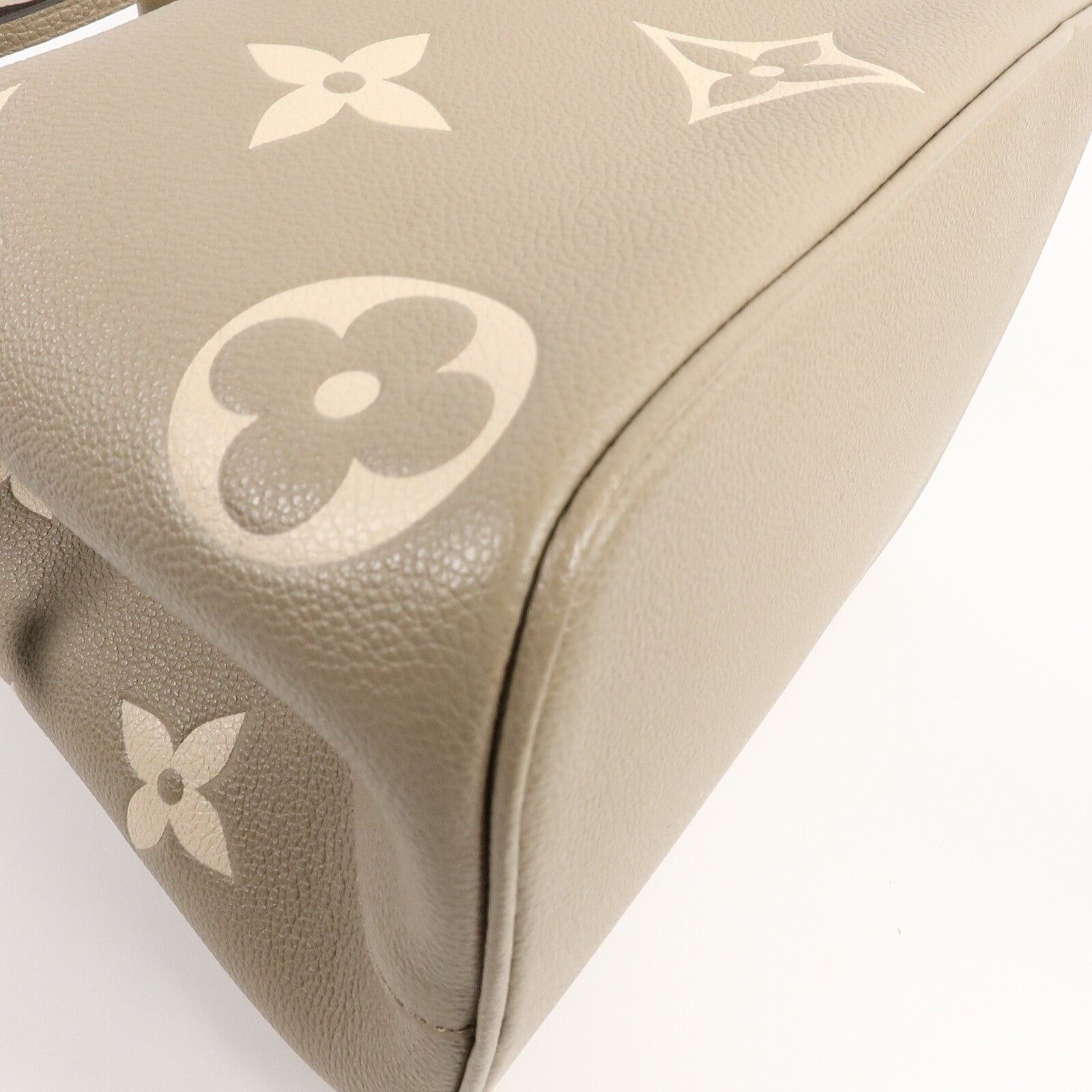 LOUIS VUITTON Monogram Empreinte Neo Noe MM手挽肩背兩用袋