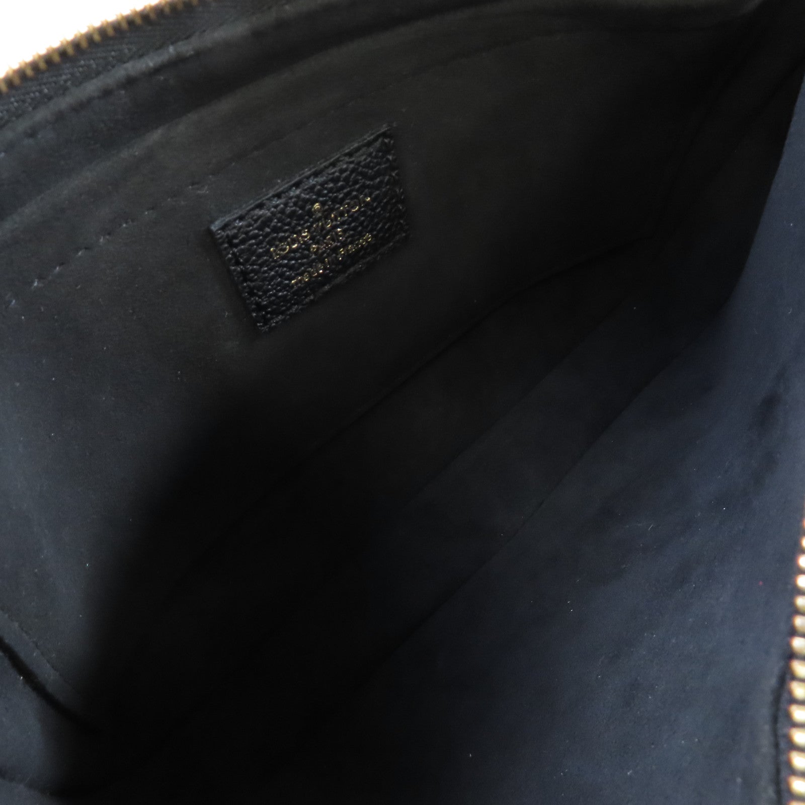LOUIS VUITTON Monogram Empreinte Multi Pochette Accessoires Shoulder Bag金扣肩背袋黑色