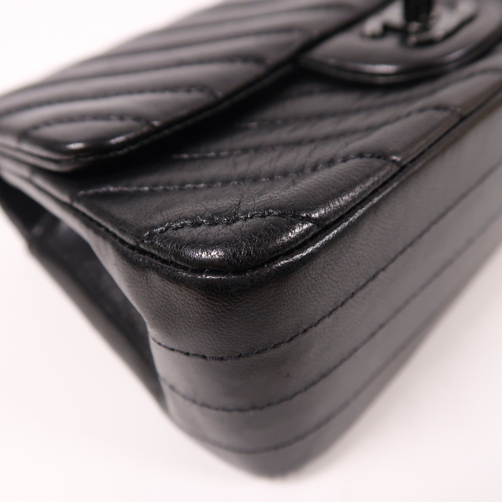 CHANEL 羊皮皮革Mini Classic 20鏈帶肩背袋黑色
