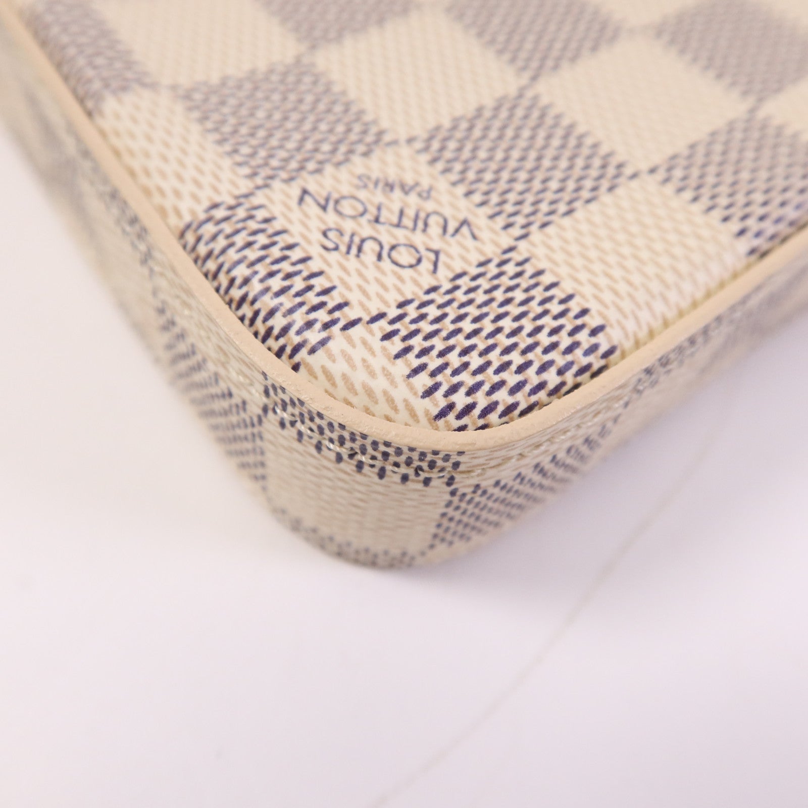 LOUIS VUITTON 【激減優惠】Damier Azur Felicie Pochette金扣肩背袋