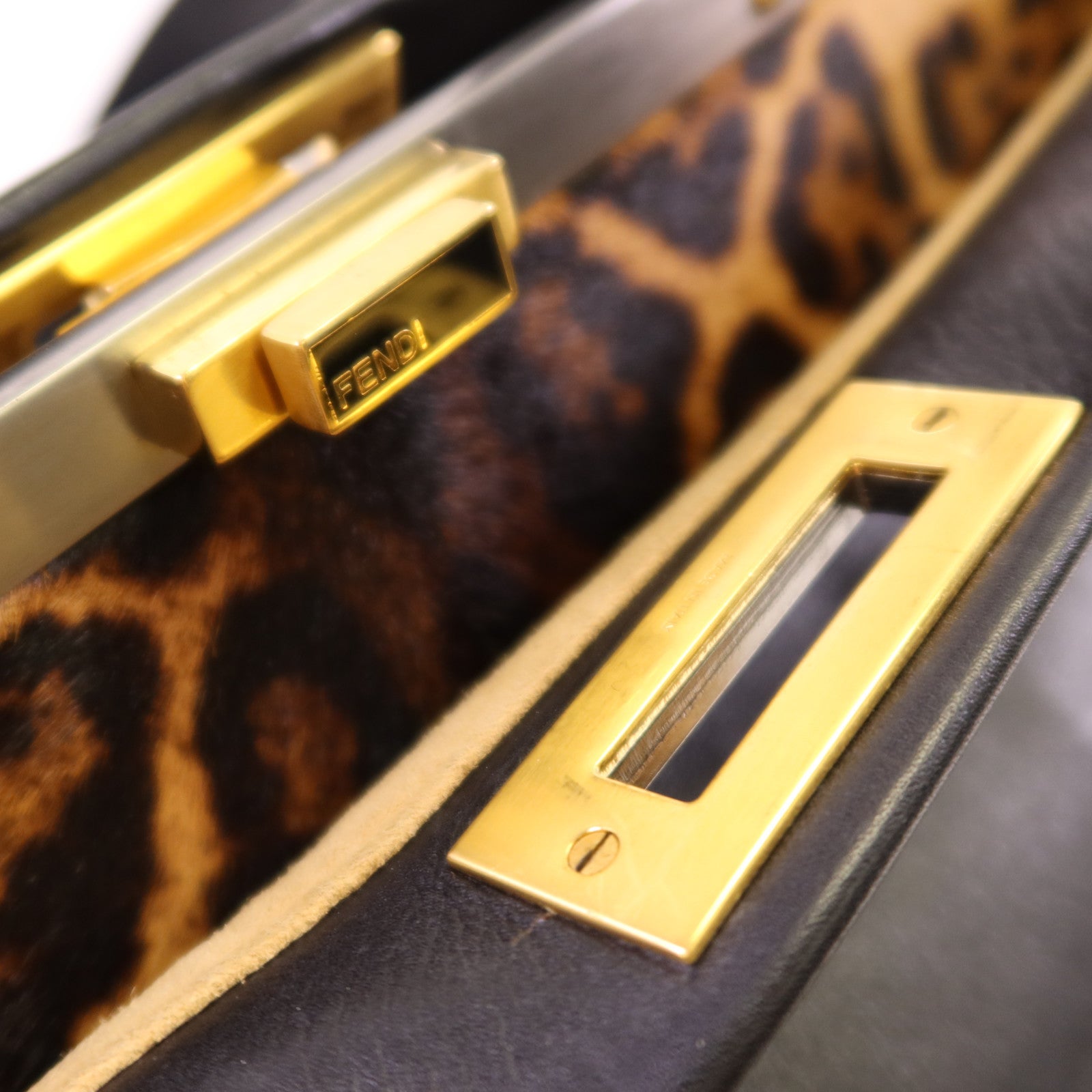 FENDI 【激減優惠】牛皮皮革Peekaboo金扣手挽肩背兩用袋