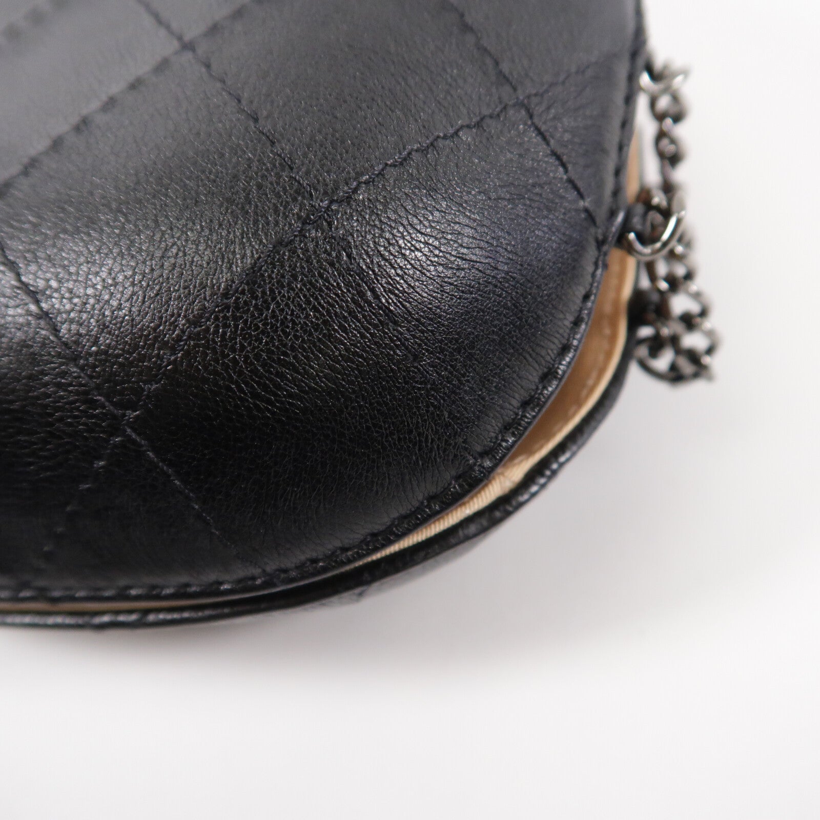 CHANEL 牛皮皮革Small Gabrielle Bcuket Bag鏈帶肩背袋