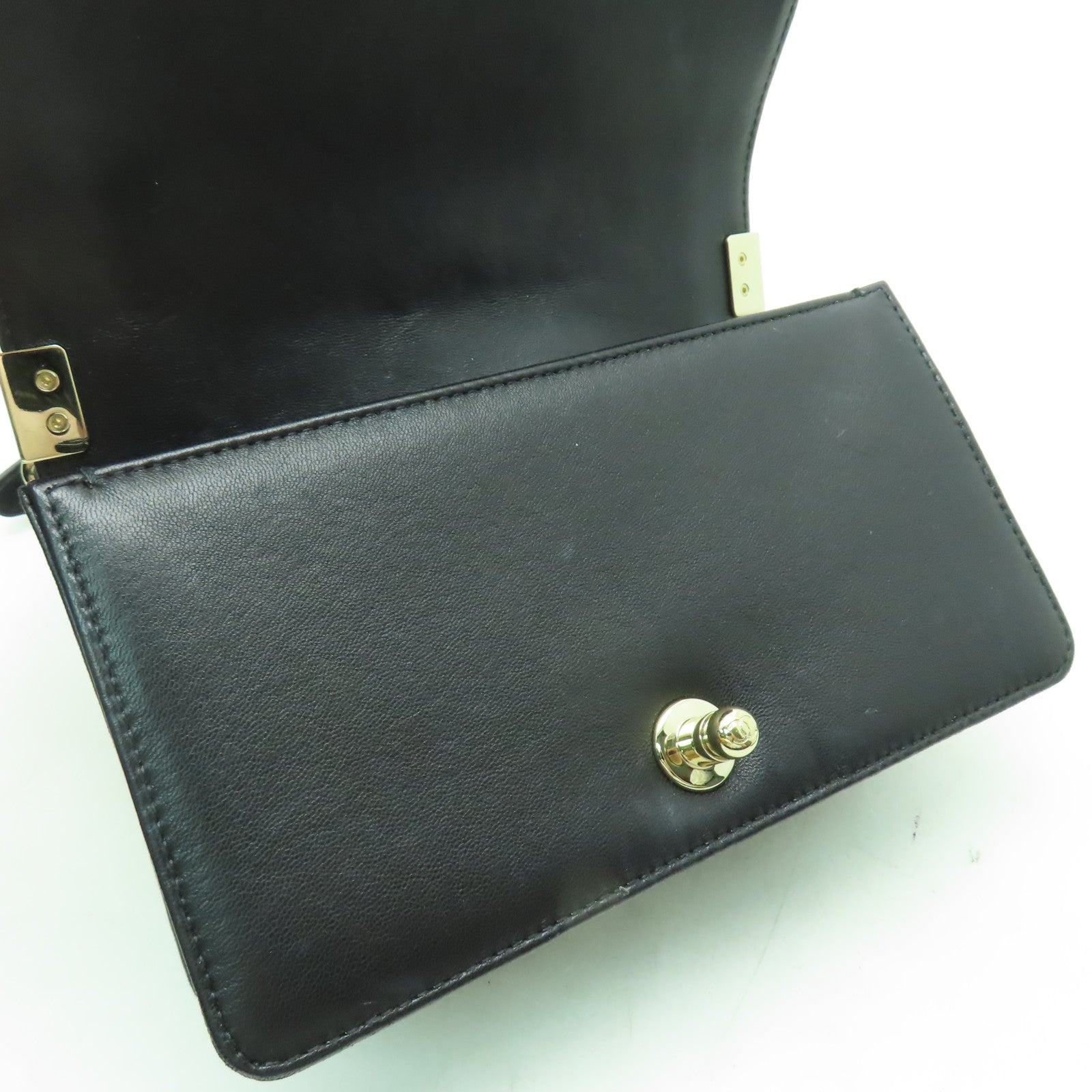 CHANEL 菱格羊皮皮革Chain Shoulder金扣鏈帶肩背袋黑色