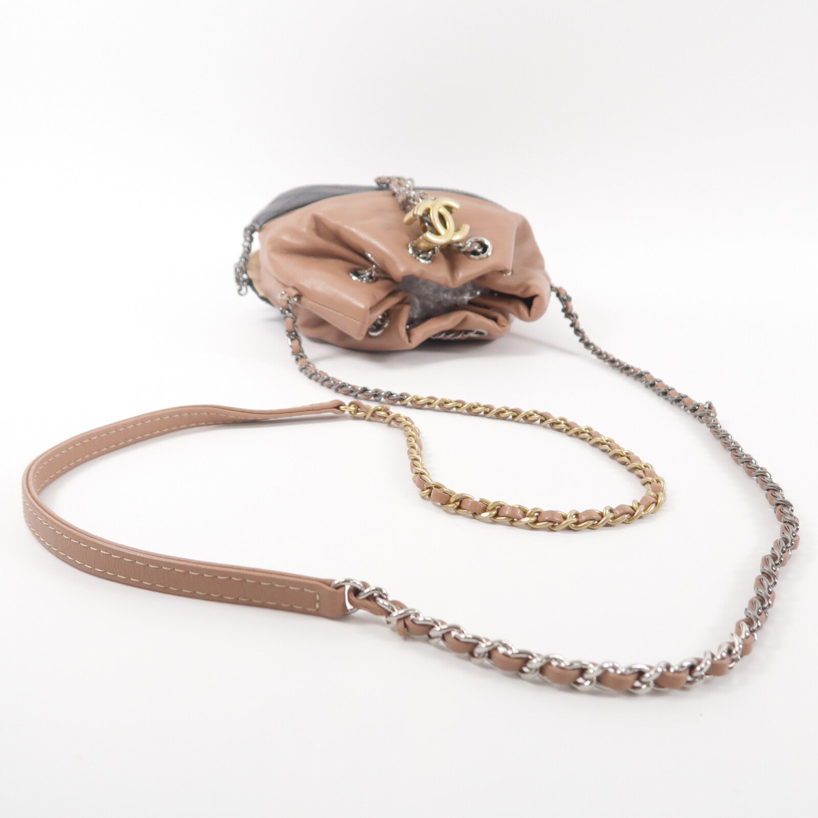CHANEL 牛皮皮革Small Gabrielle Bcuket Bag鏈帶肩背袋
