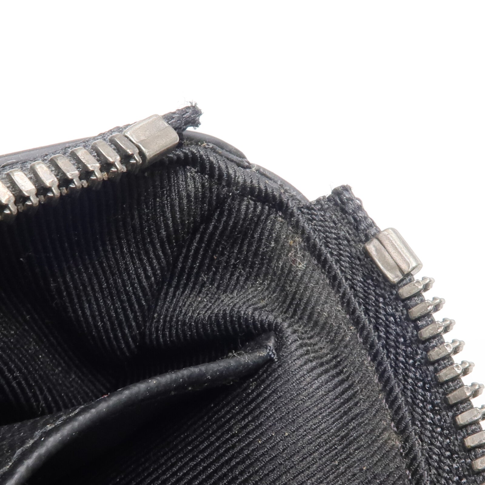 LOUIS VUITTON Monogram Eclipse Pochette Discovery PM銀扣手拿包