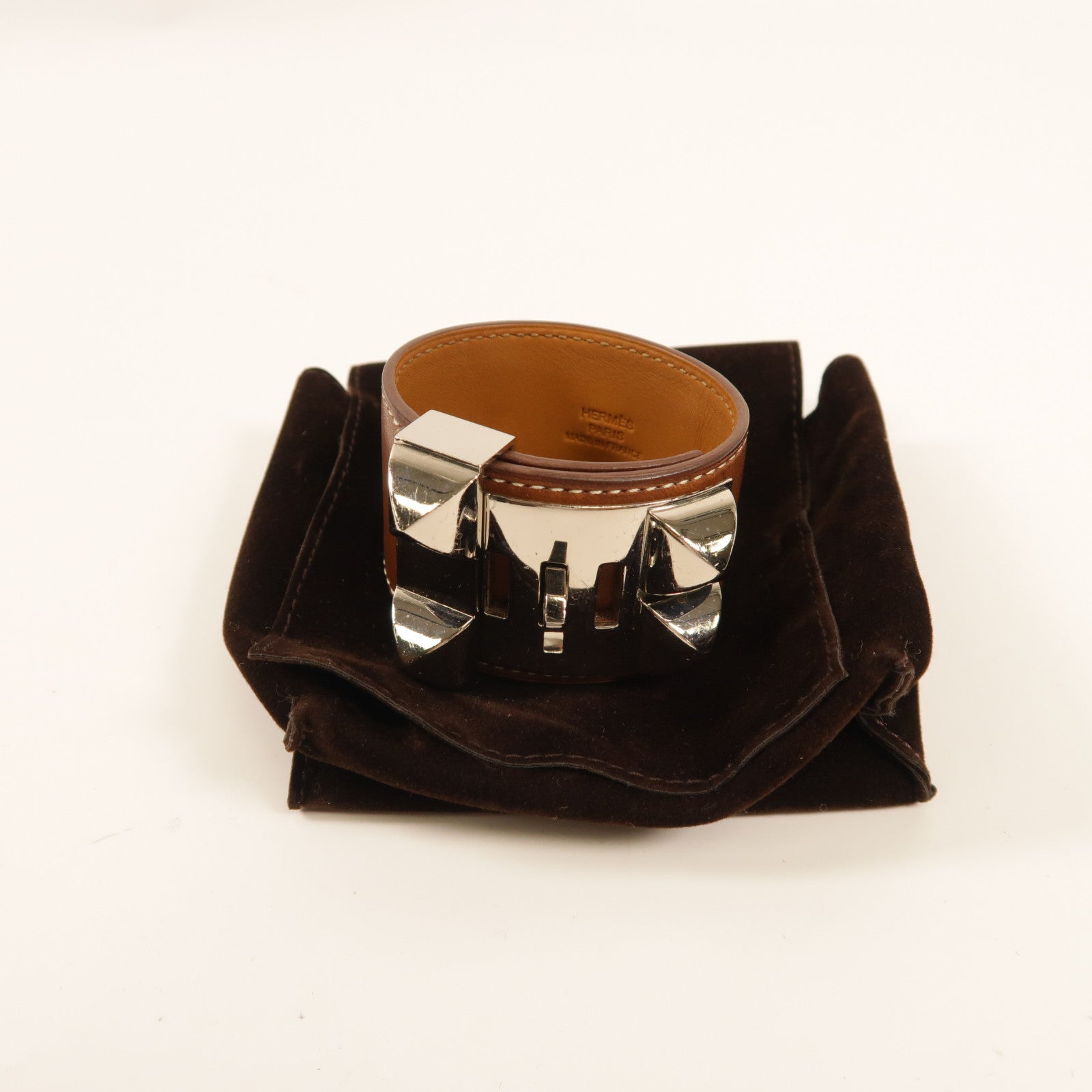 HERMES Barenia皮革Collier De Chien銀扣手鐲34 Fauve