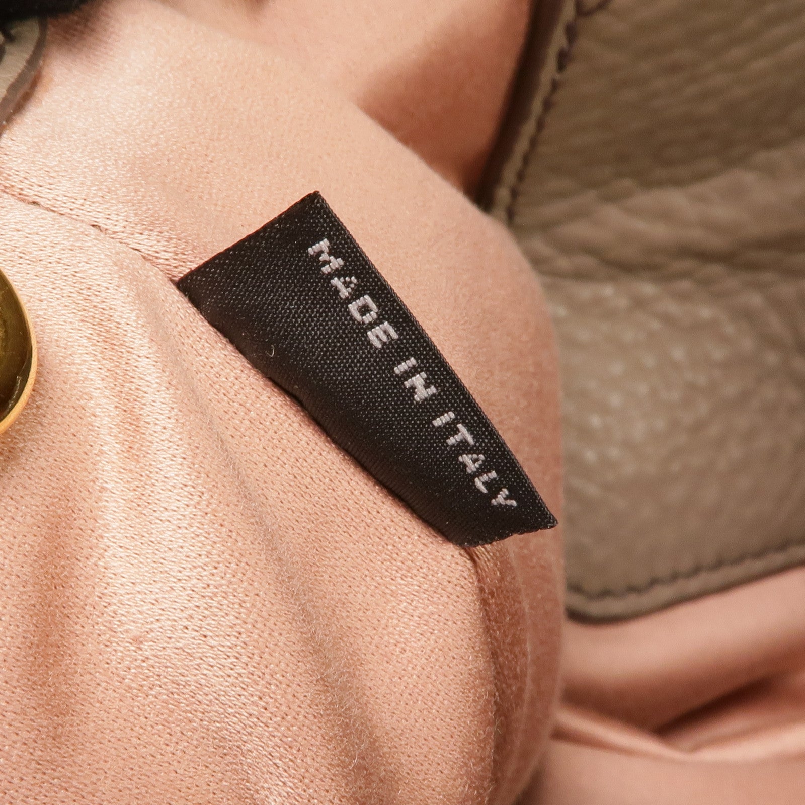 Miu Miu 牛皮皮革2 Way Shoulder金扣手挽肩背兩用袋