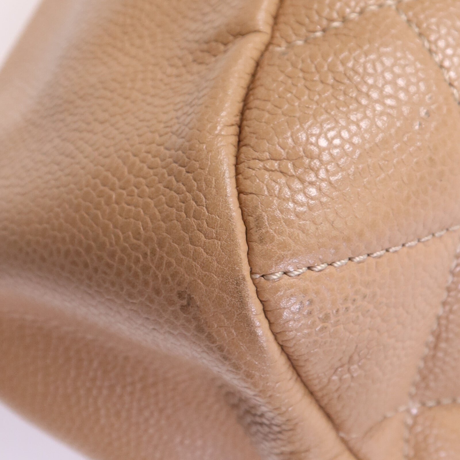 CHANEL 牛皮皮革CC Matelasse Shoulder Bag銀扣肩背袋