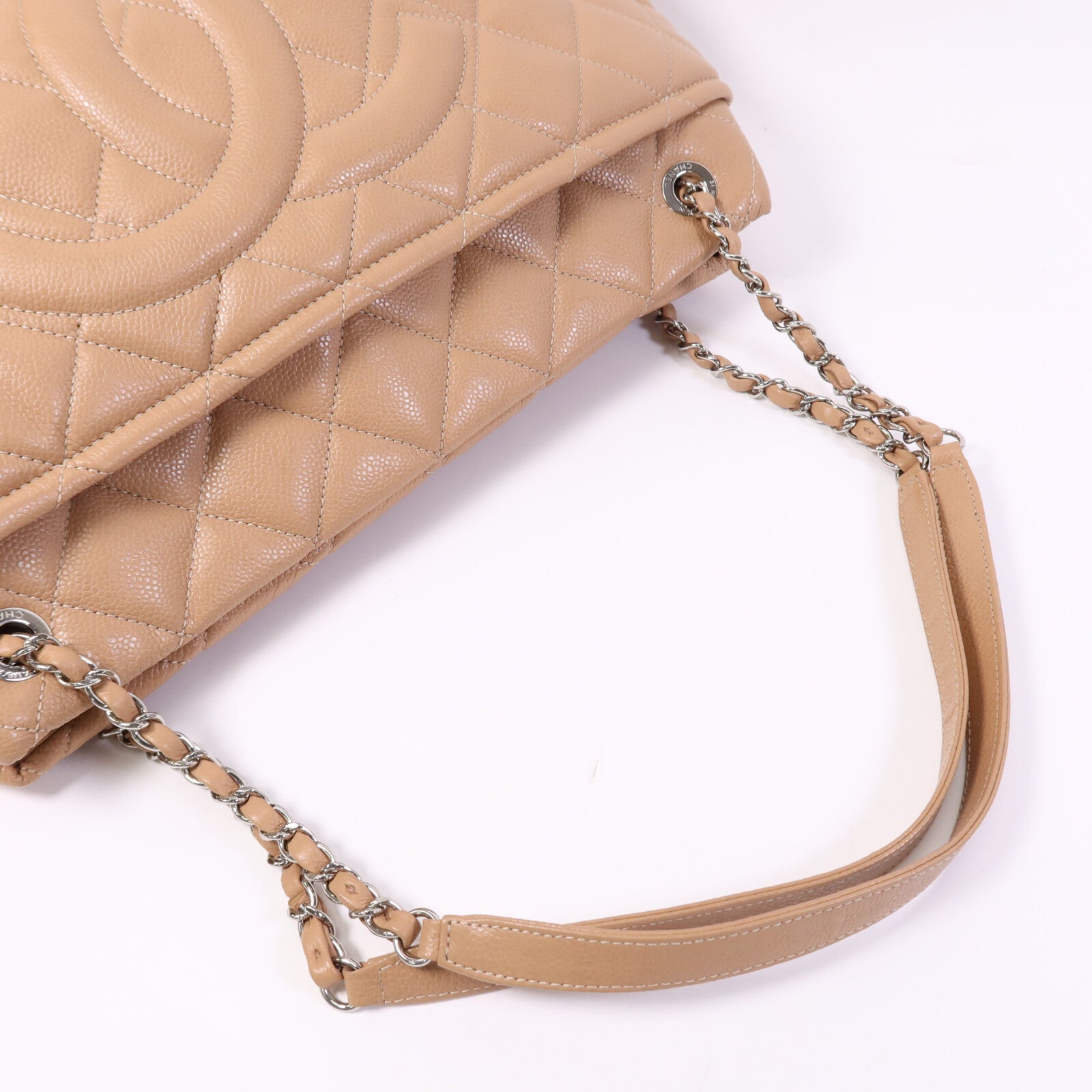 CHANEL 牛皮皮革CC Matelasse Shoulder Bag銀扣肩背袋