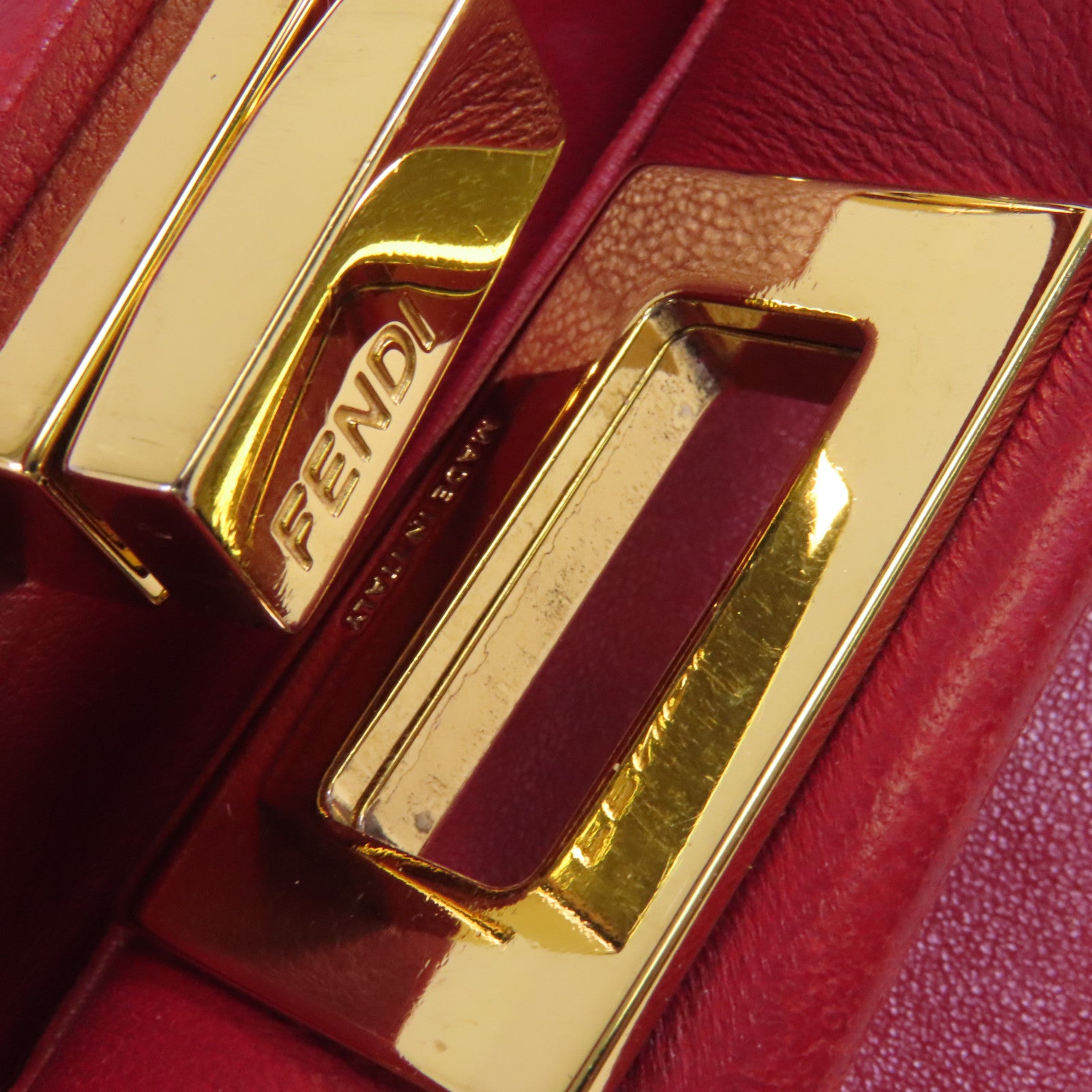 FENDI 羊皮皮革Peekaboo Mini金扣手挽肩背兩用袋