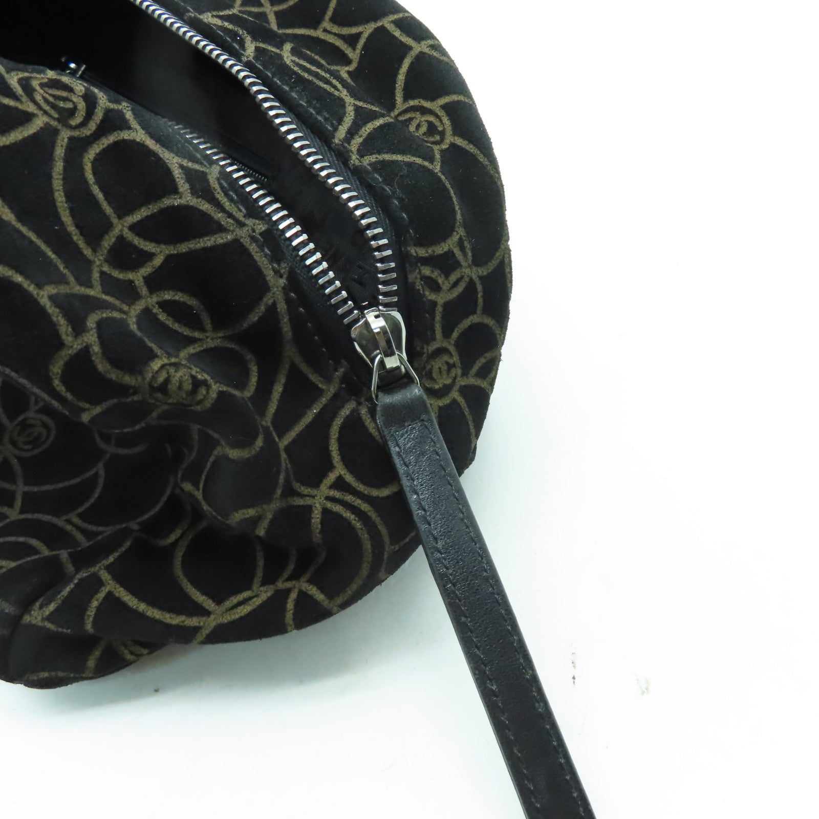 CHANEL 【清倉大減價】麂皮皮革Chain Shoulder銀扣鏈帶肩背袋黑色
