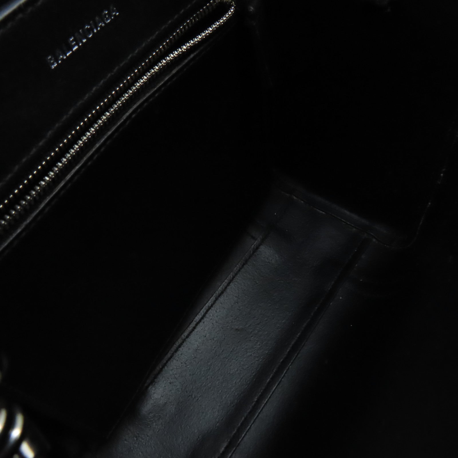 BALENCIAGA 【激減優惠】牛皮皮革Everyday XXS Tote 2Way Shoulder Bag手挽肩背兩用袋碳灰銀色