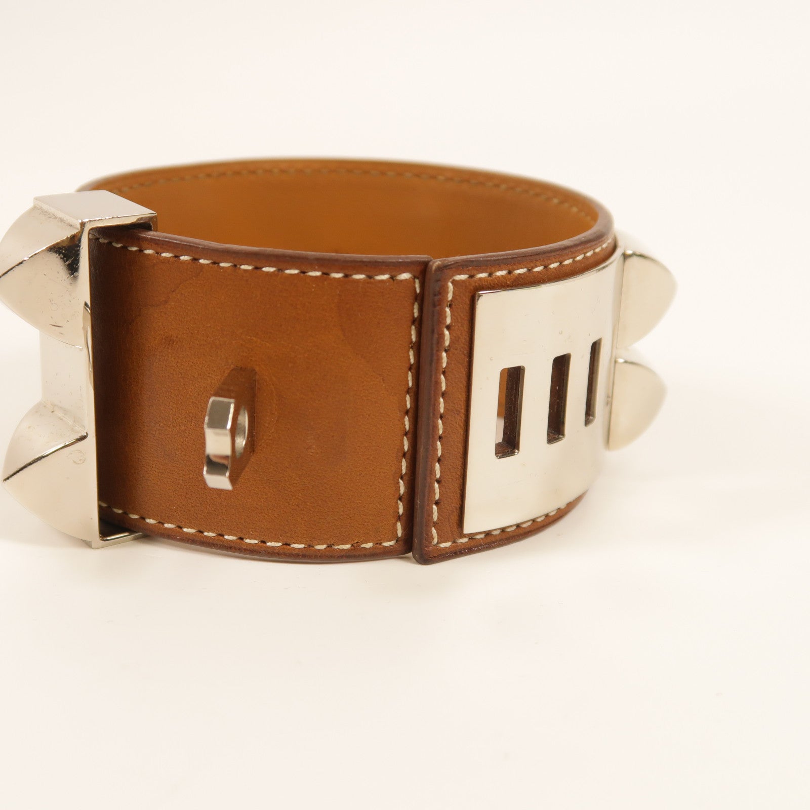HERMES Barenia皮革Collier De Chien銀扣手鐲34 Fauve