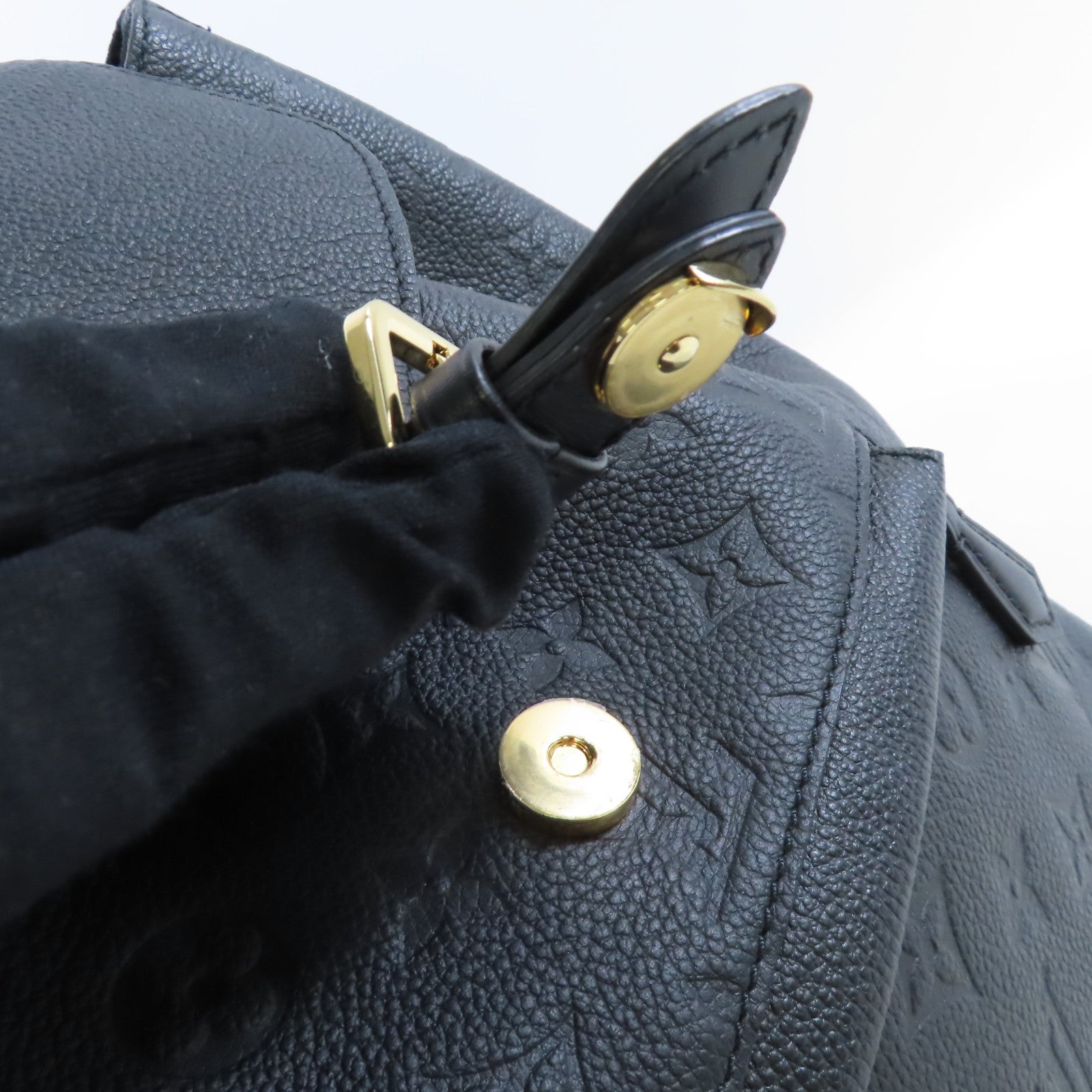 LOUIS VUITTON Monogram Empreinte Momssouris Backpac金扣背包黑色