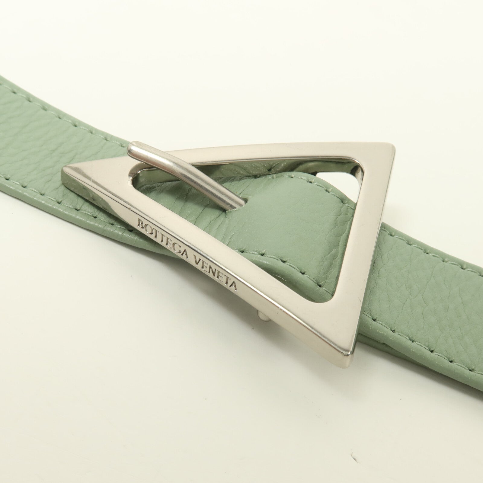 BOTTEGA VENETA 牛皮皮革Cassette肩背袋