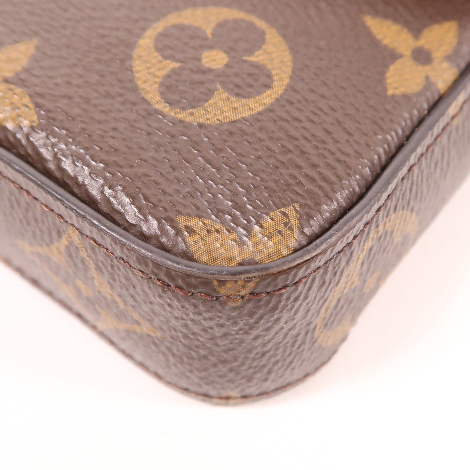 LOUIS VUITTON Monogram Pochette Felicie金扣鏈帶肩背袋