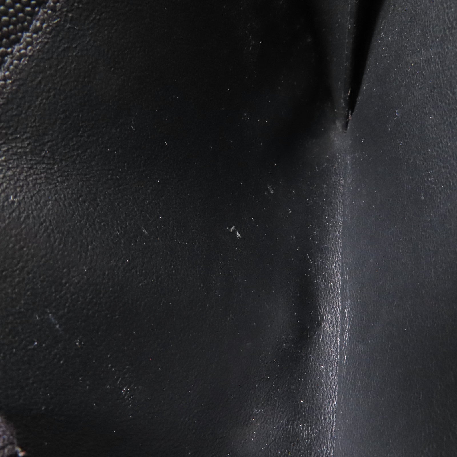 YVES SAINT LAURENT 牛皮皮革Shoulder Bag金扣肩背袋