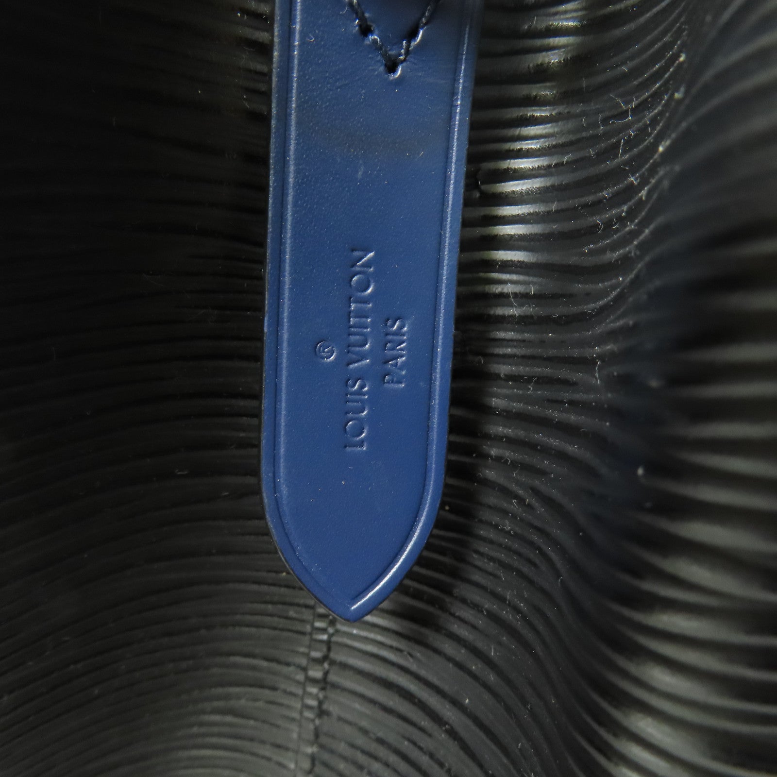 LOUIS VUITTON Epi Neo Noe銀扣手挽肩背兩用袋