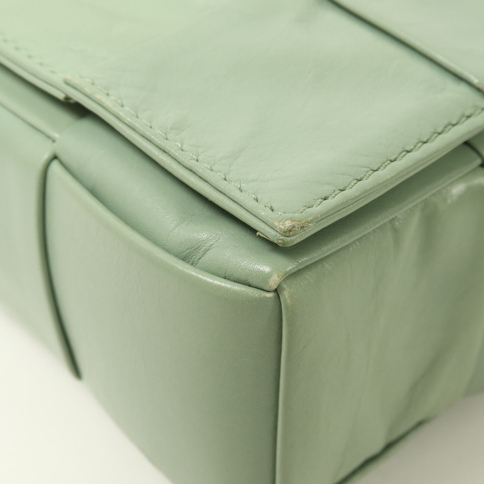 BOTTEGA VENETA 牛皮皮革Cassette肩背袋