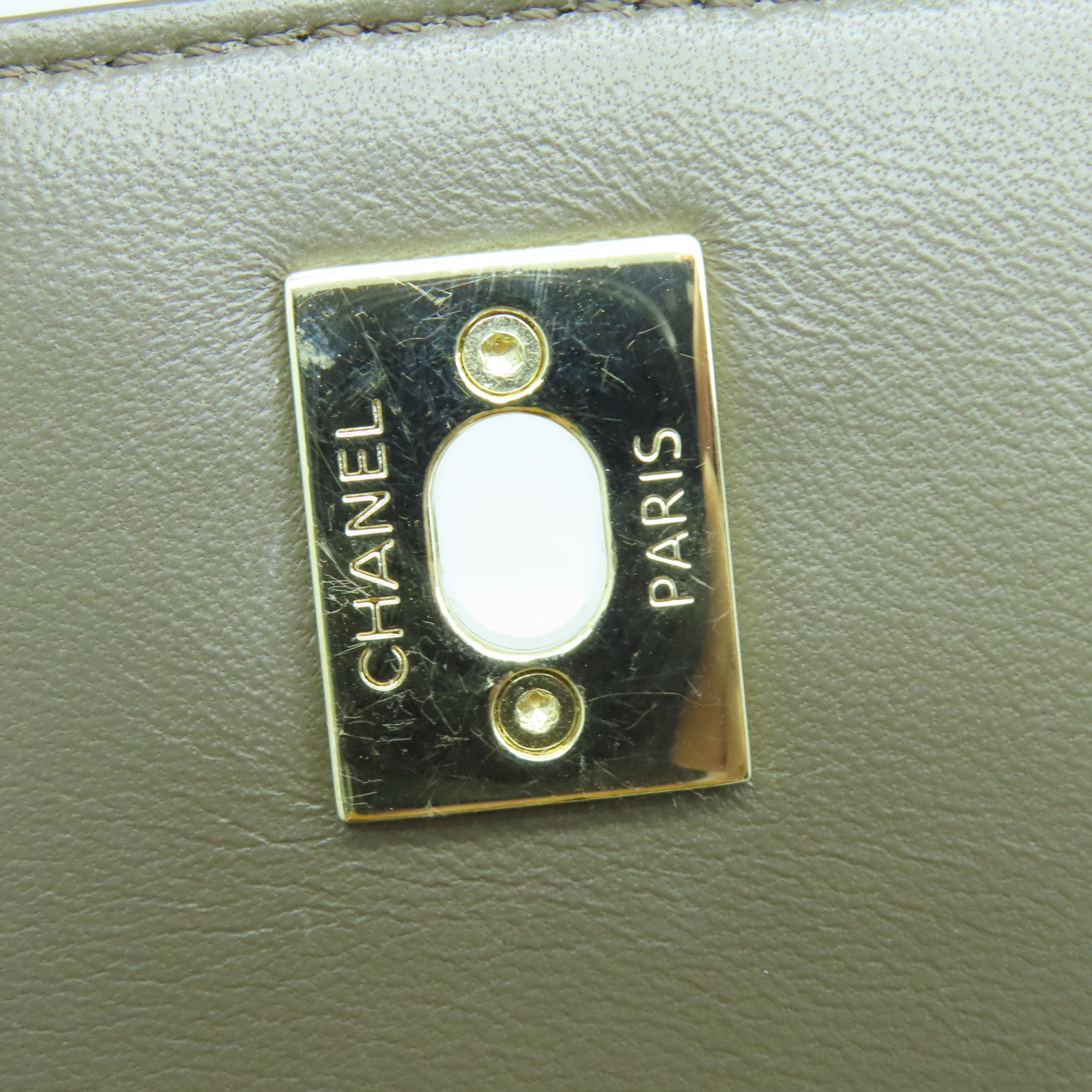 CHANEL 蛇皮皮革2way Shoulder金扣手挽肩背两用袋米色
