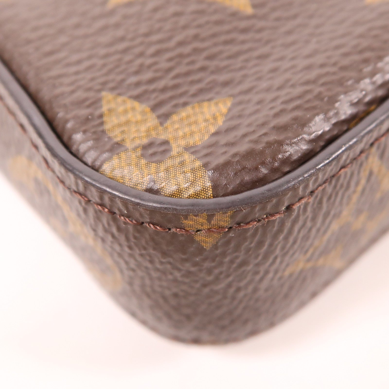 LOUIS VUITTON Monogram Pochette Felicie金扣鏈帶肩背袋