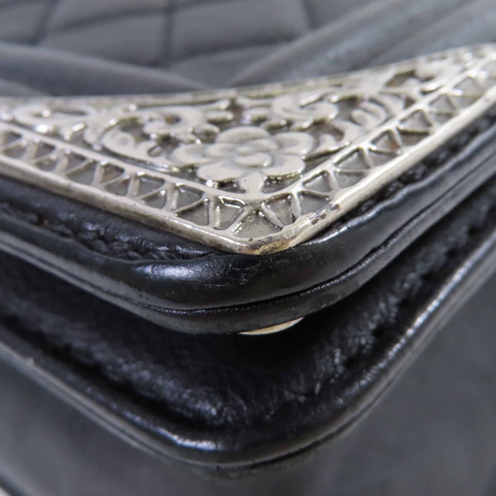 CHANEL 【激減優惠】菱格牛皮皮革Le Boy 25 Chain Shoulder Bag銀扣鏈帶肩背袋黑色
