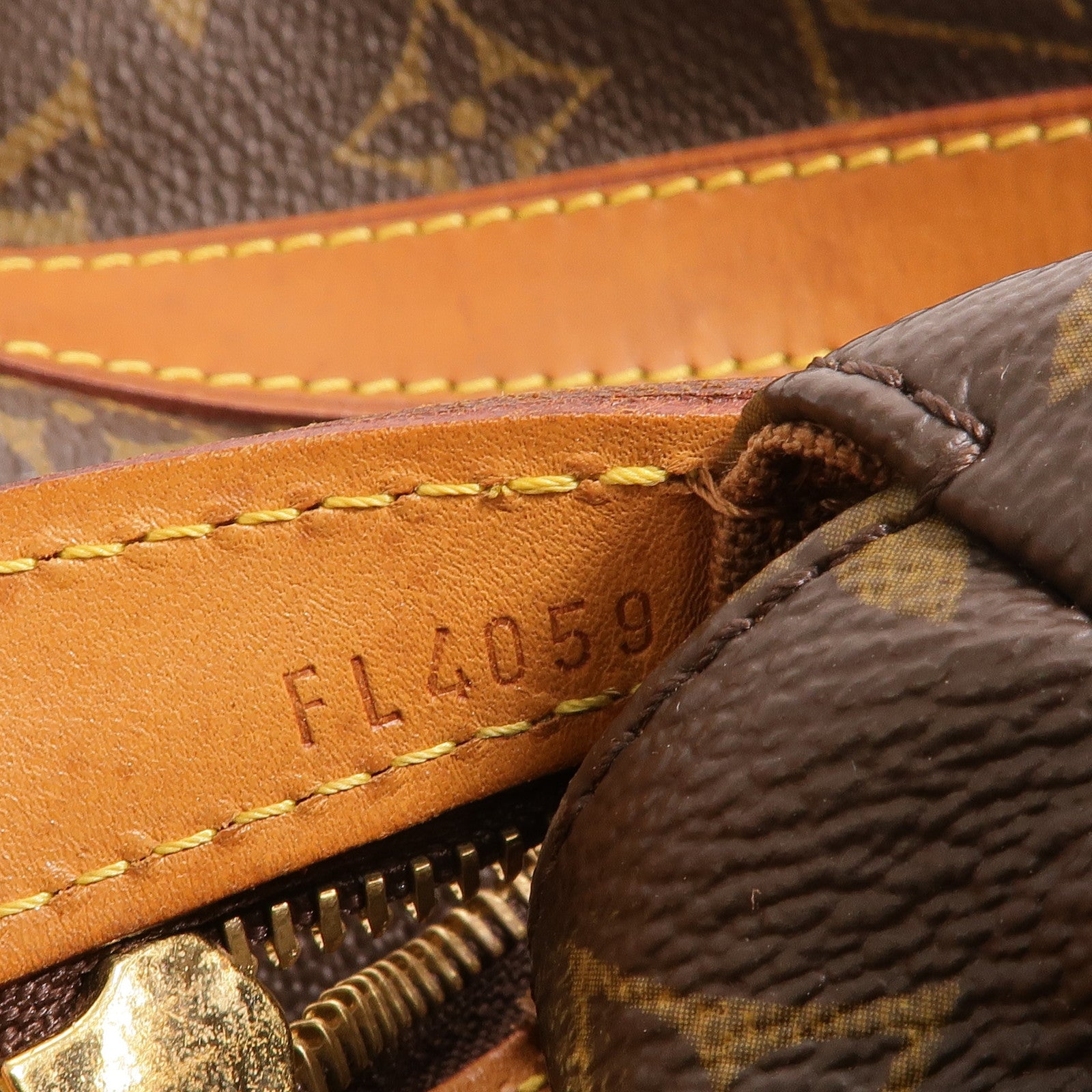 LOUIS VUITTON Monogram Stresa PM肩背袋棕色