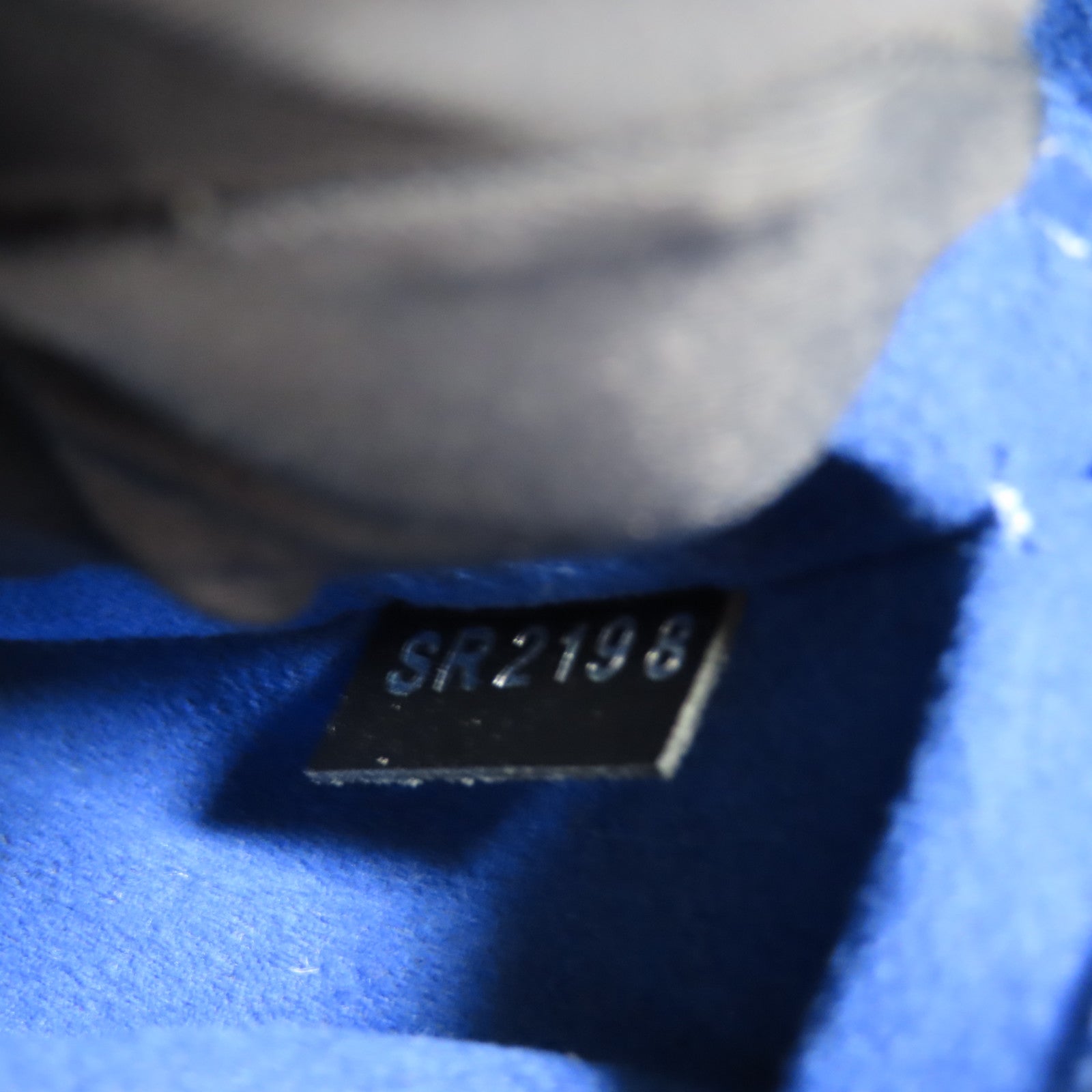 LOUIS VUITTON Epi Neo Noe銀扣手挽肩背兩用袋