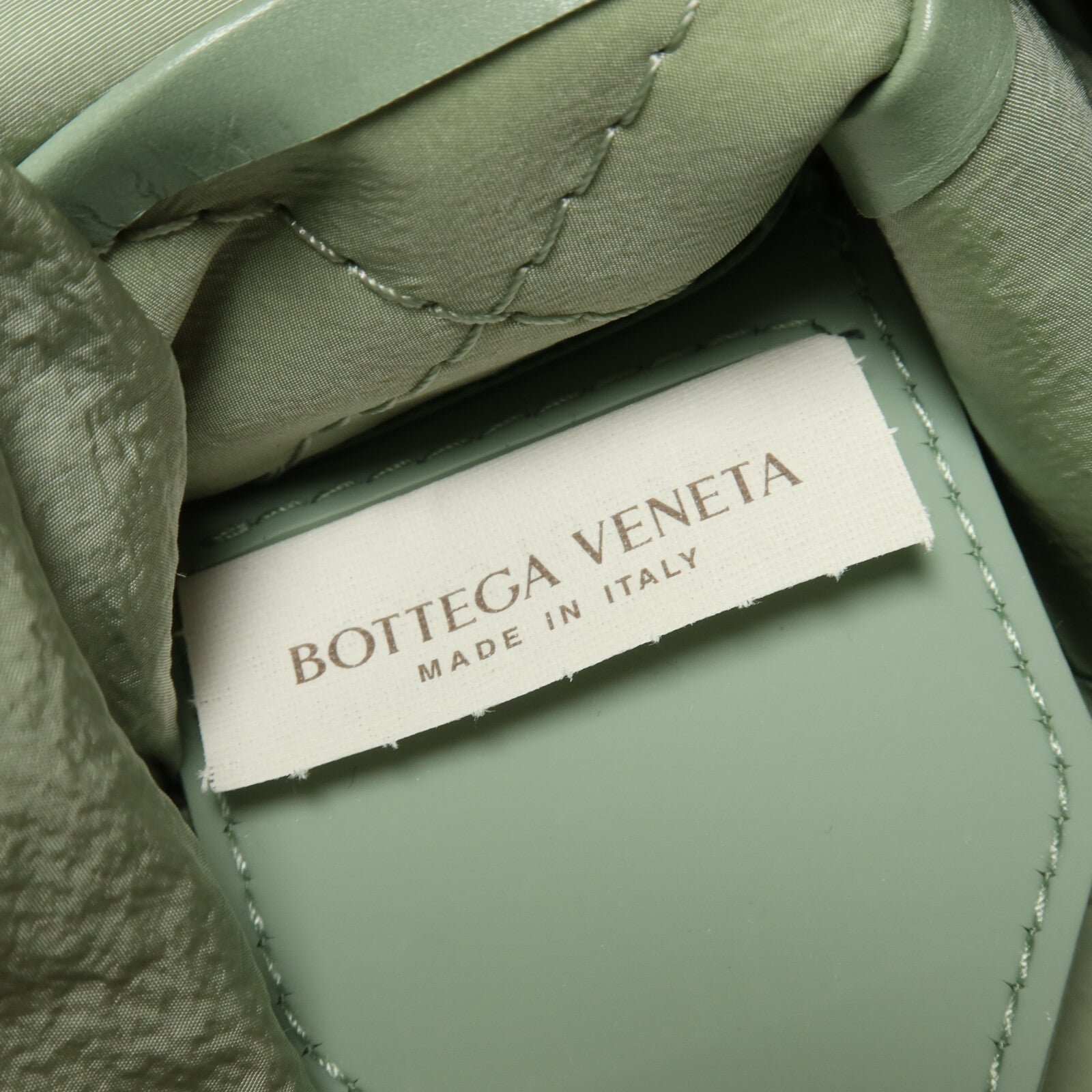 BOTTEGA VENETA 牛皮皮革Cassette肩背袋